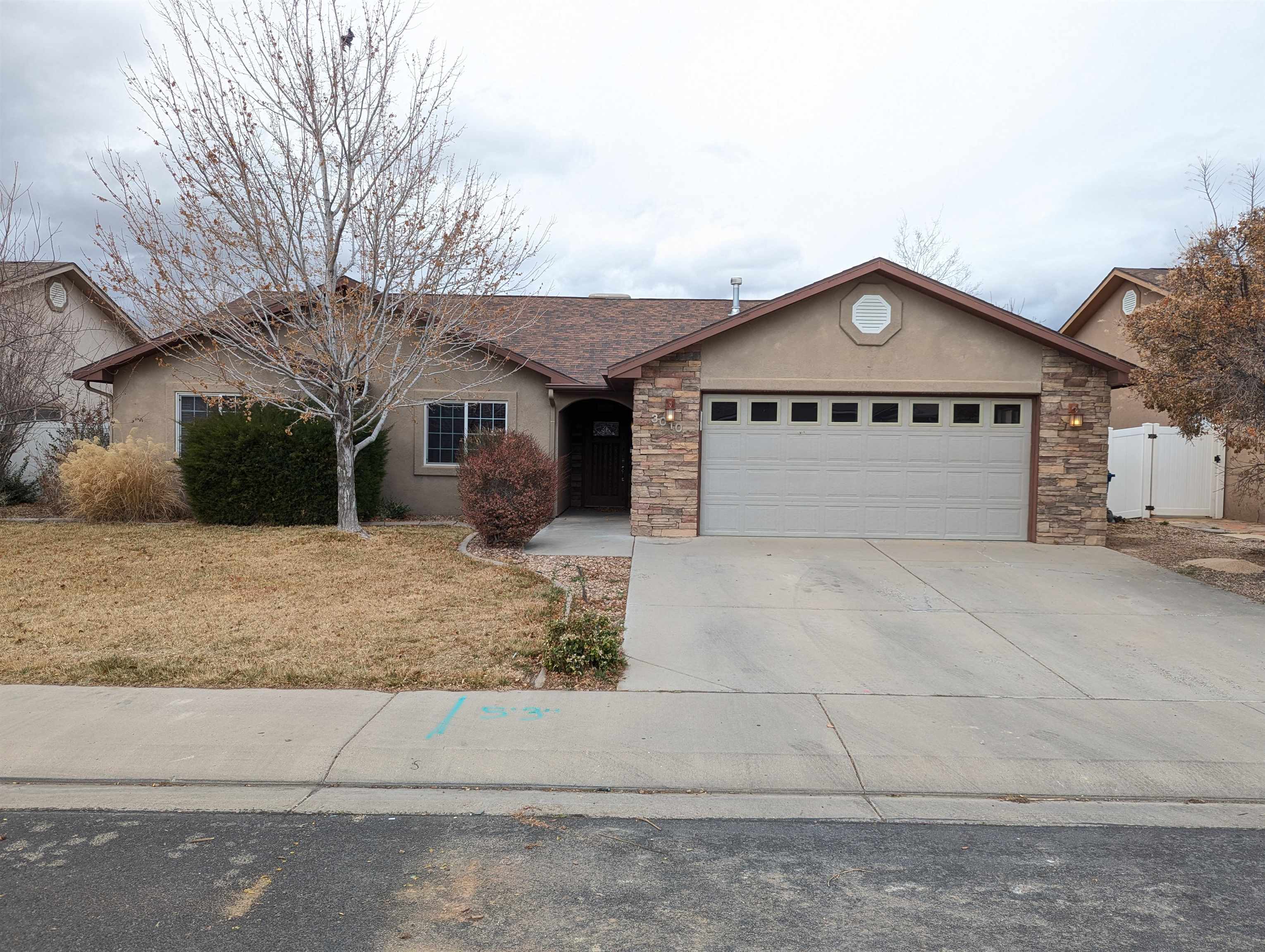3010 Oakwood Drive Property Photo