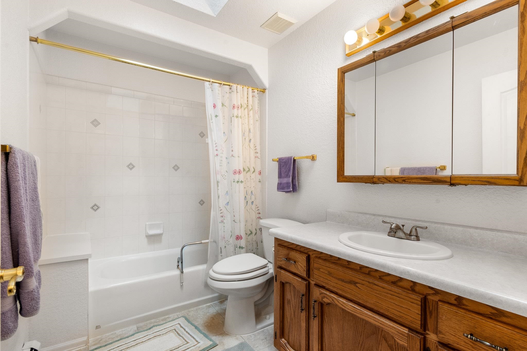 3052 Camelot Place Property Photo 15