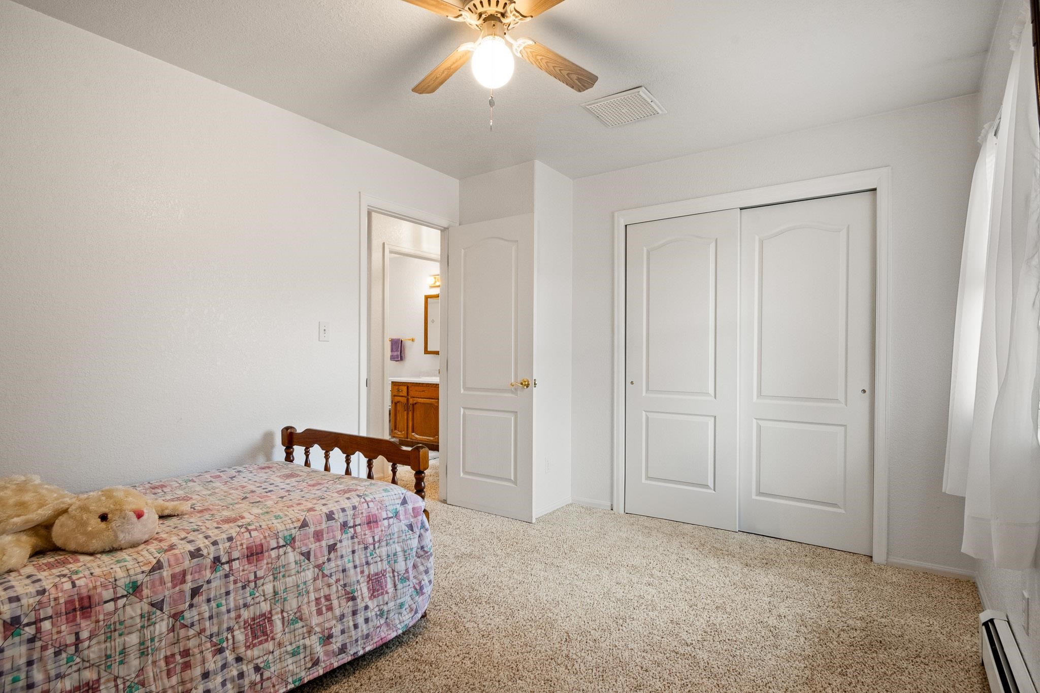 3052 Camelot Place Property Photo 17