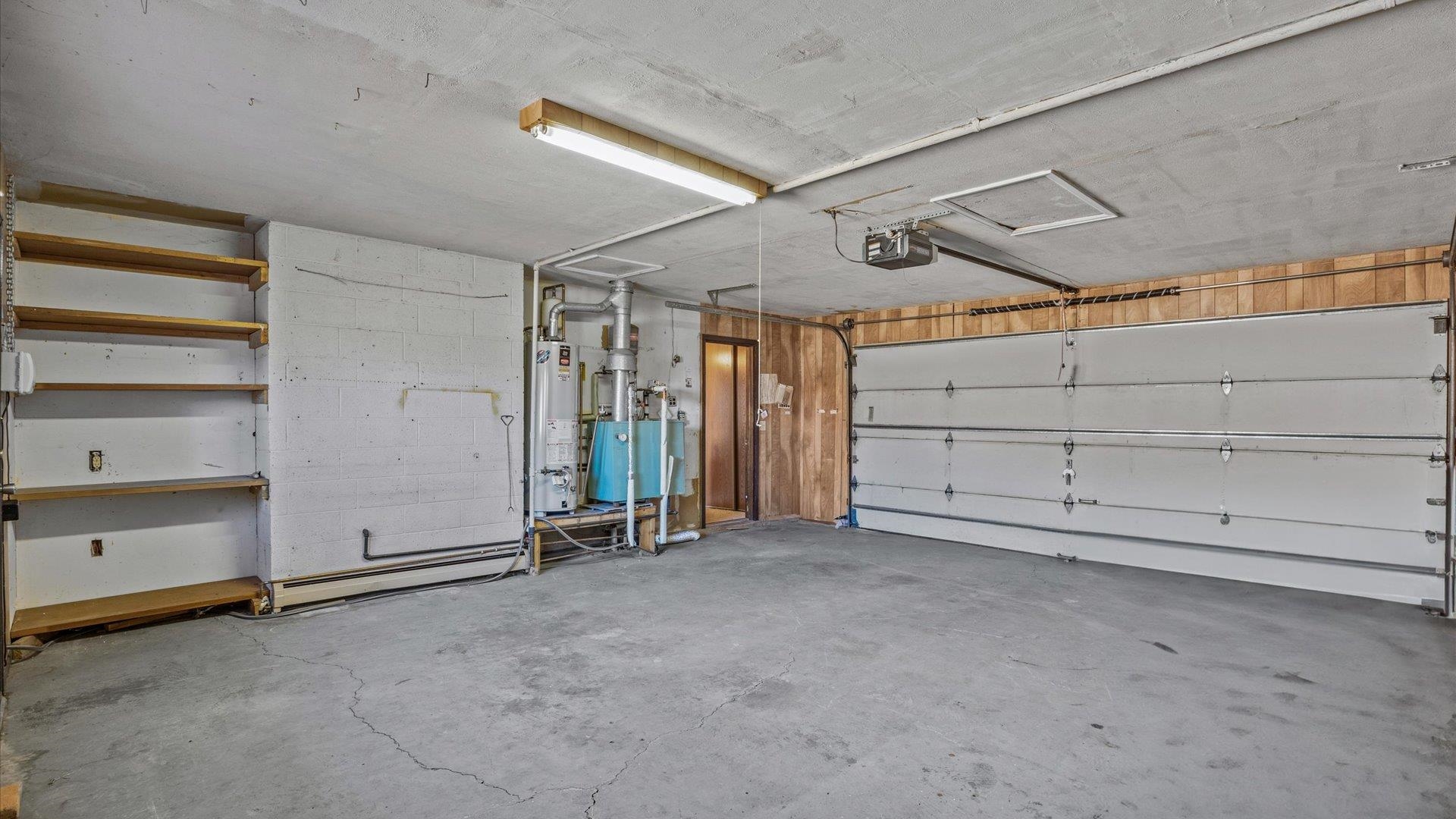 4010 Applewood Street Property Photo 22