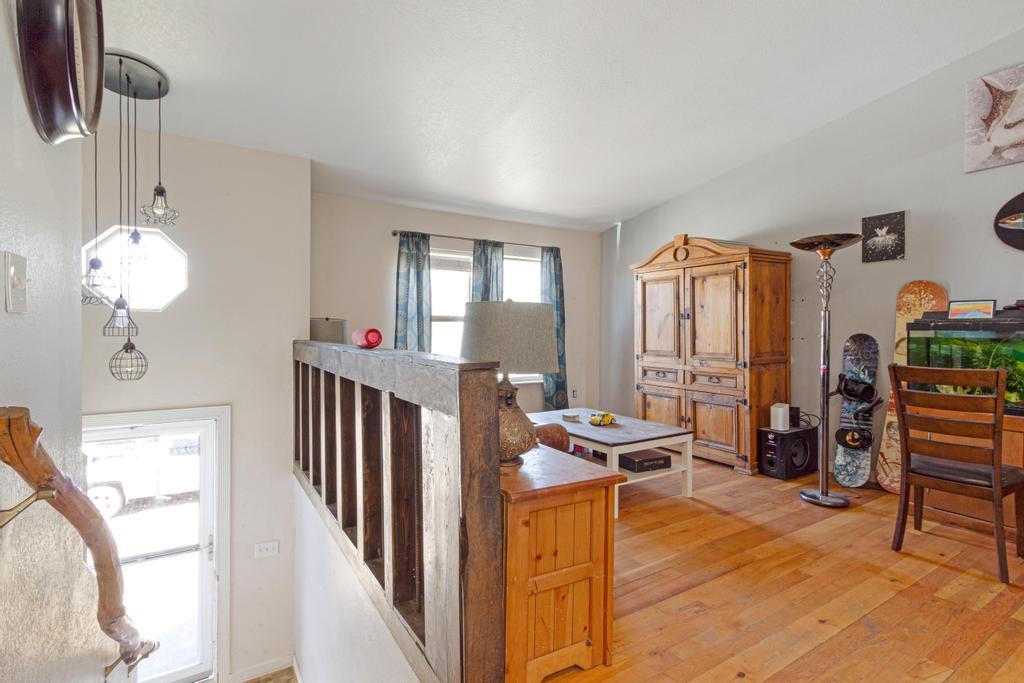 2312 Meadow Circle Property Photo 2