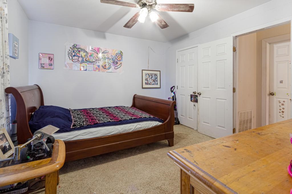 2312 Meadow Circle Property Photo 10