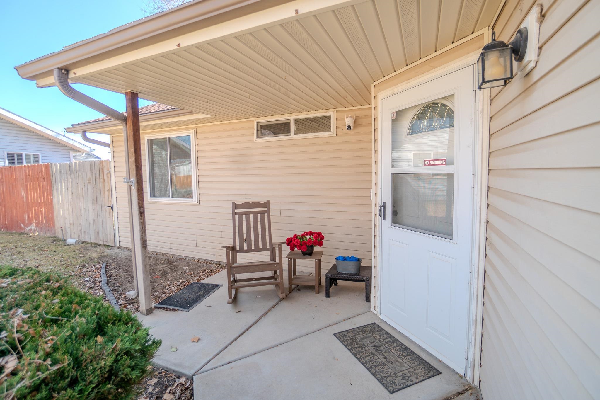 1148 Powell Street Property Photo 3
