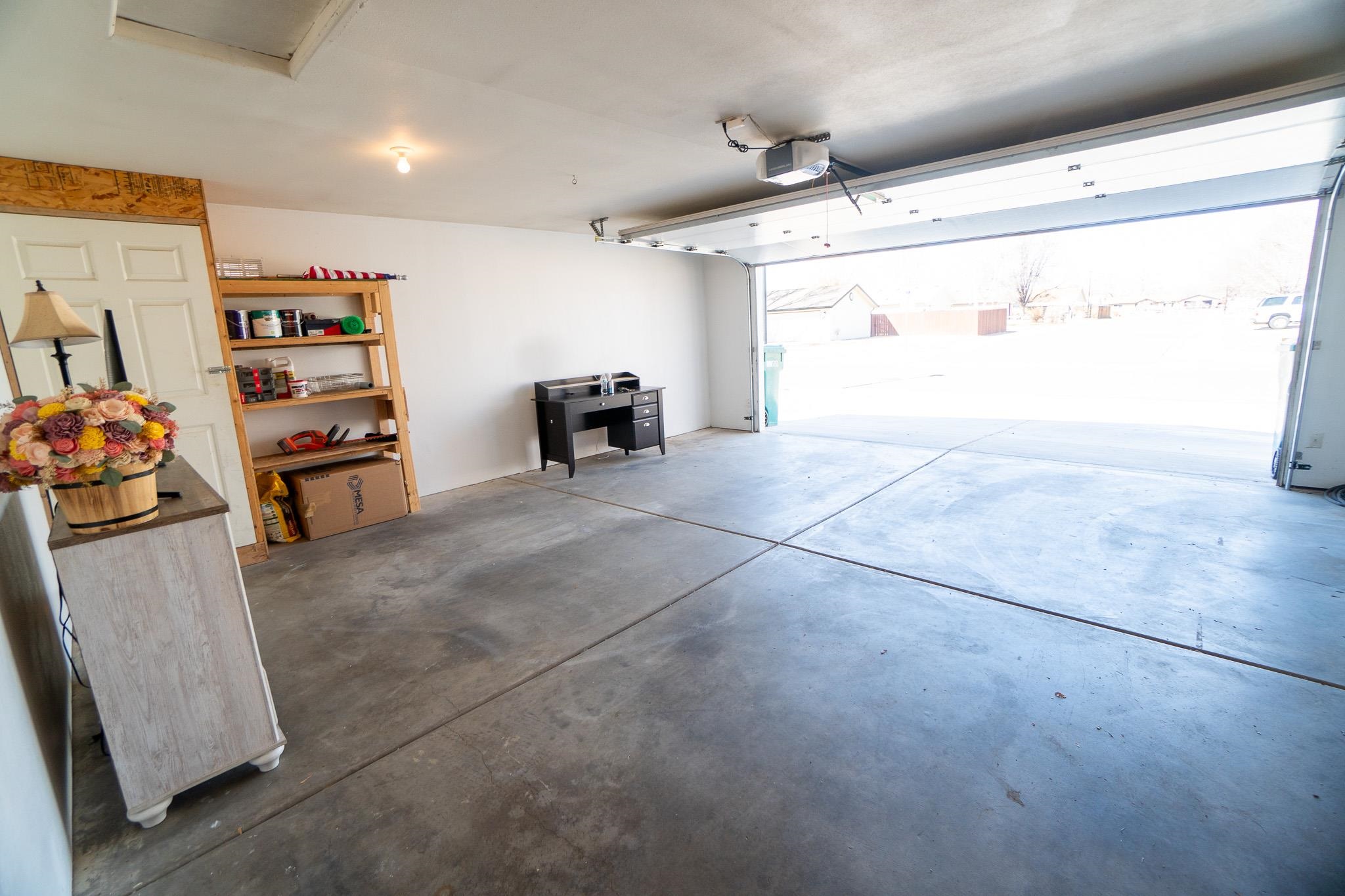 1148 Powell Street Property Photo 27