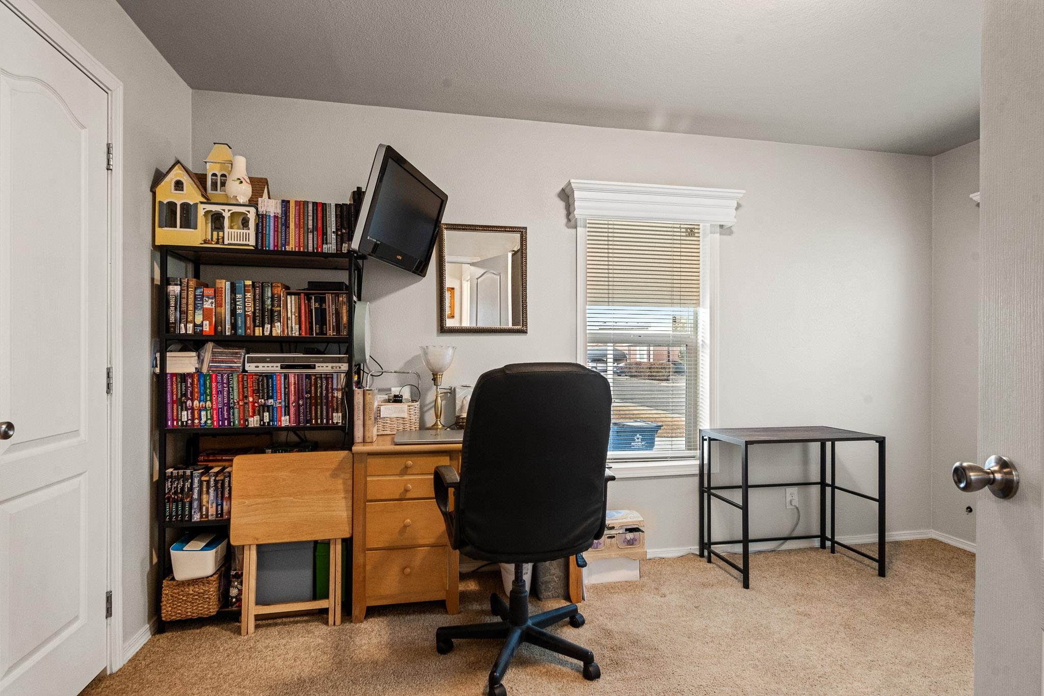 3251 E Road Property Photo 11