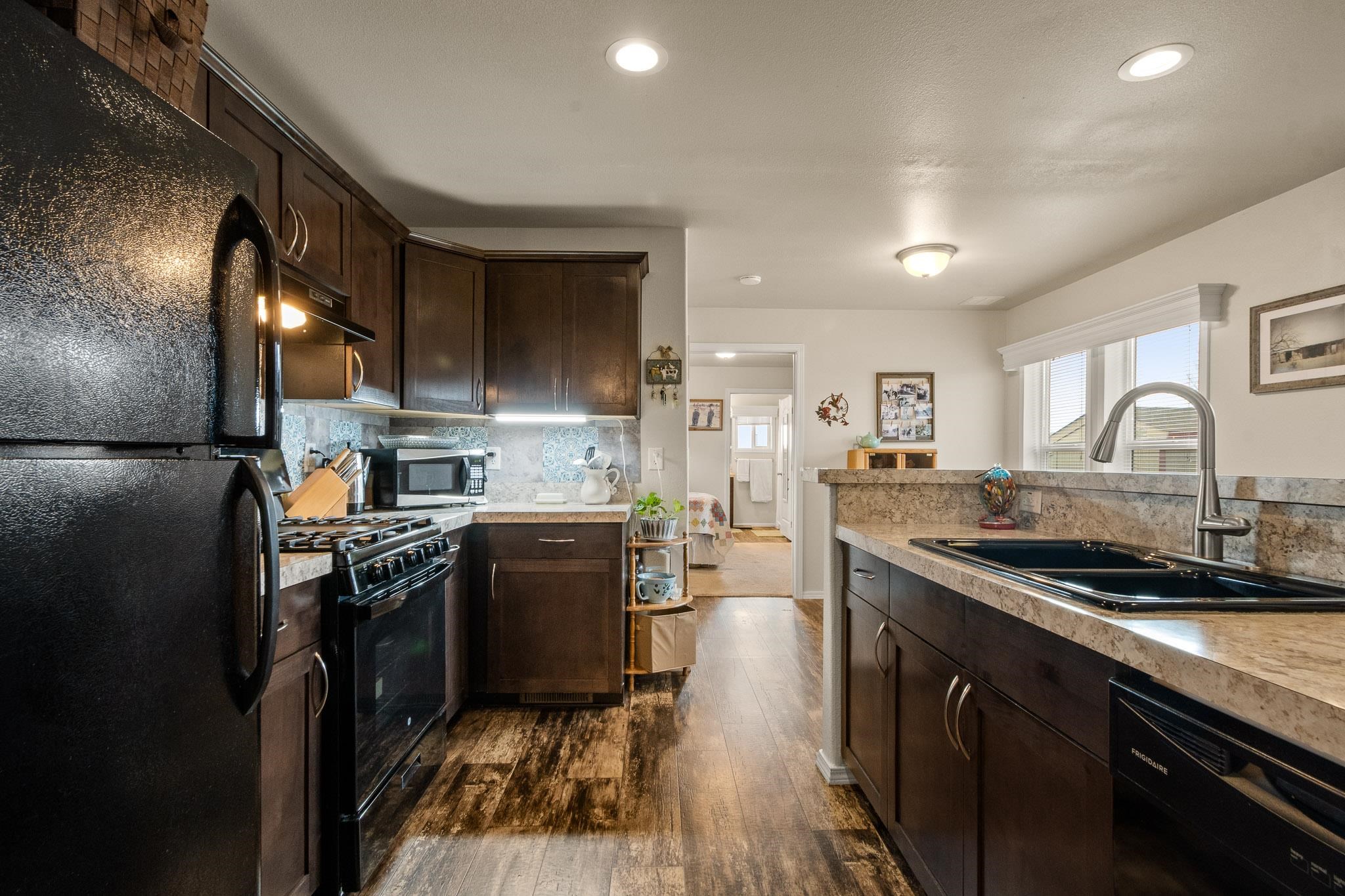 3251 E Road Property Photo 15