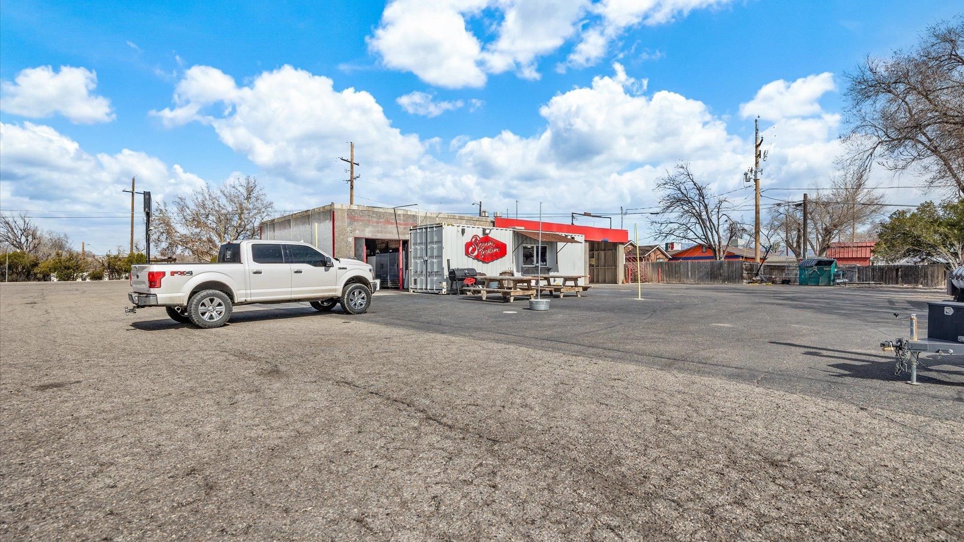 555 1/2 S Highway 50 Property Photo 12
