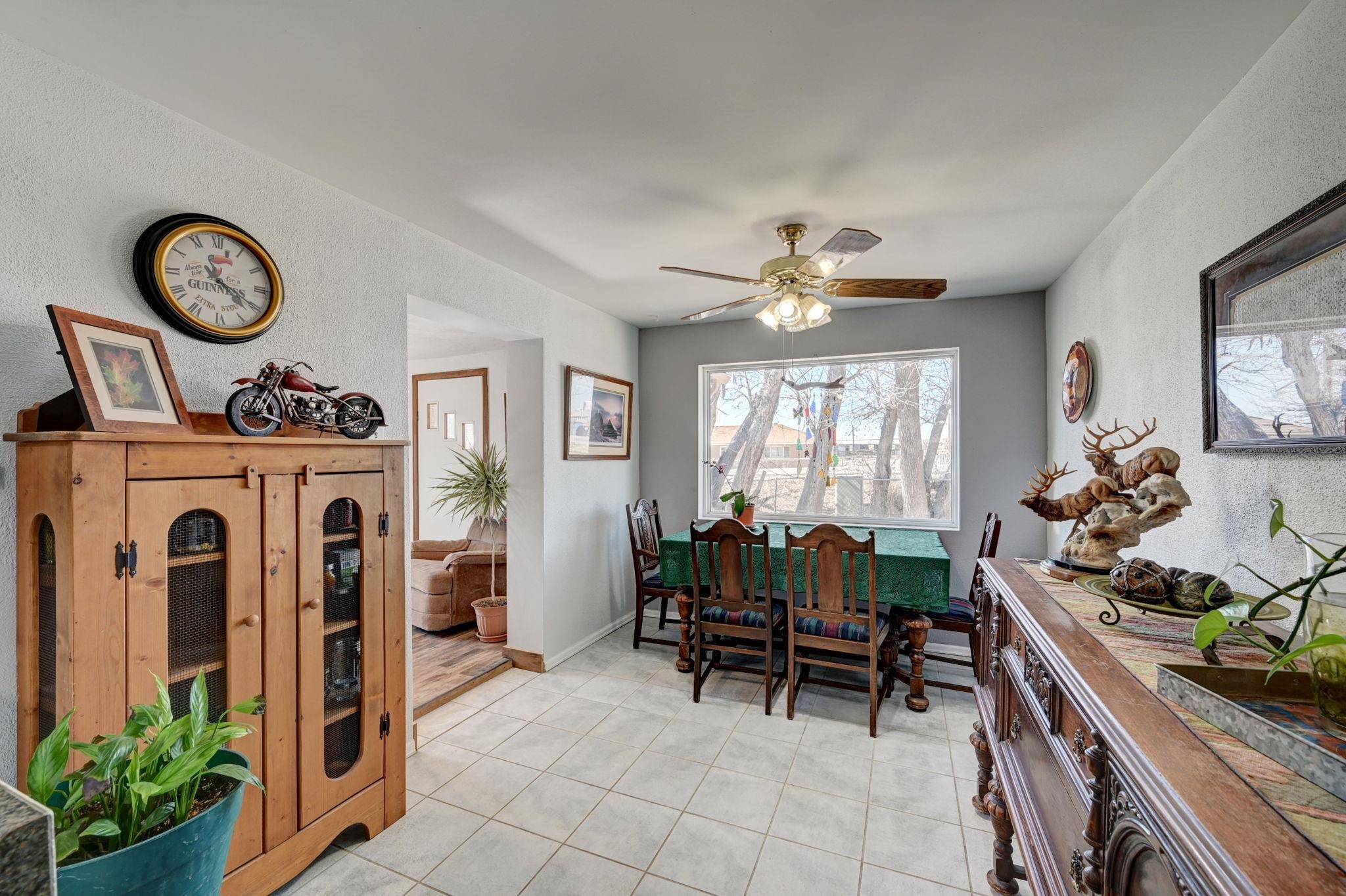 660 33 Road Property Photo 8