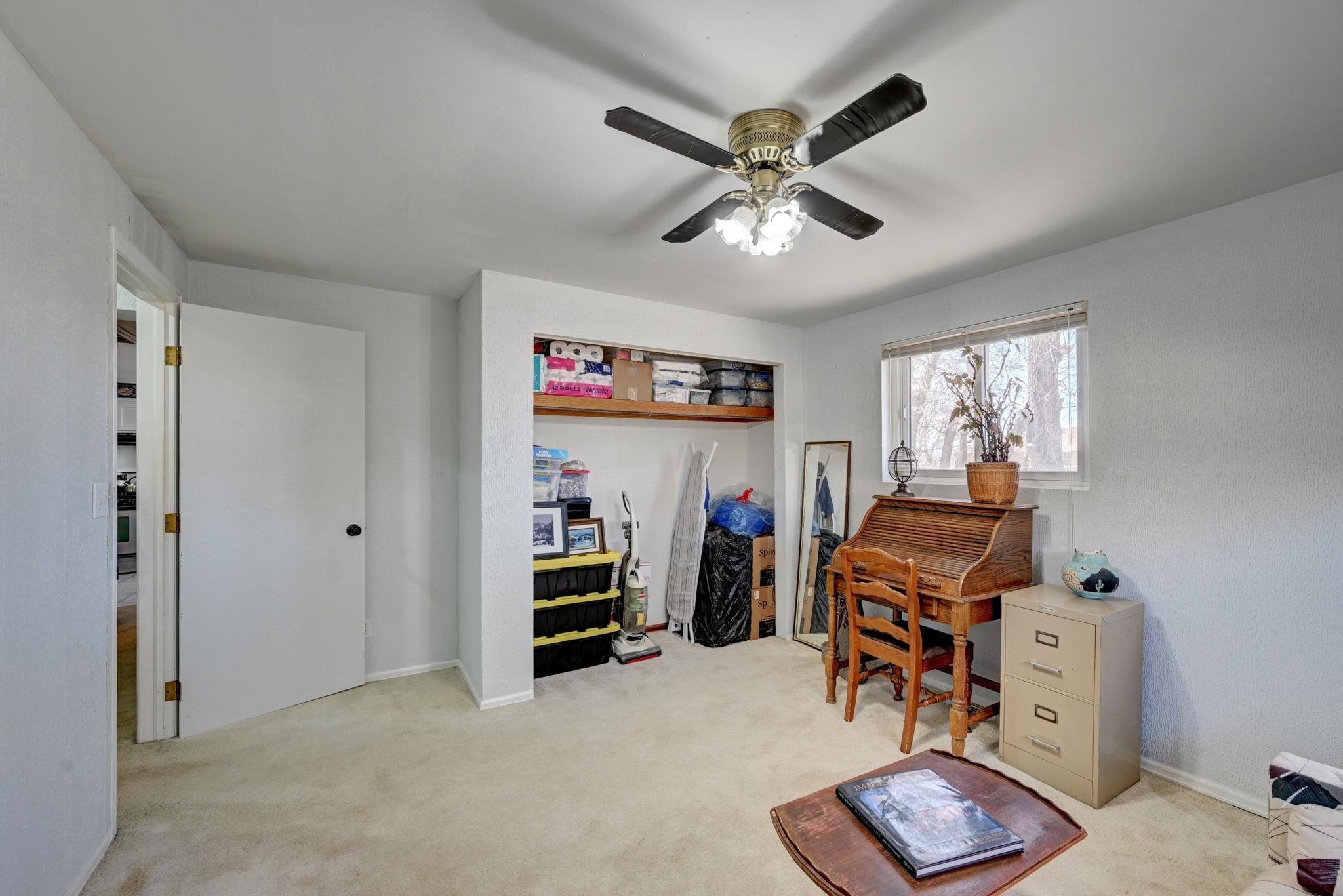 660 33 Road Property Photo 16