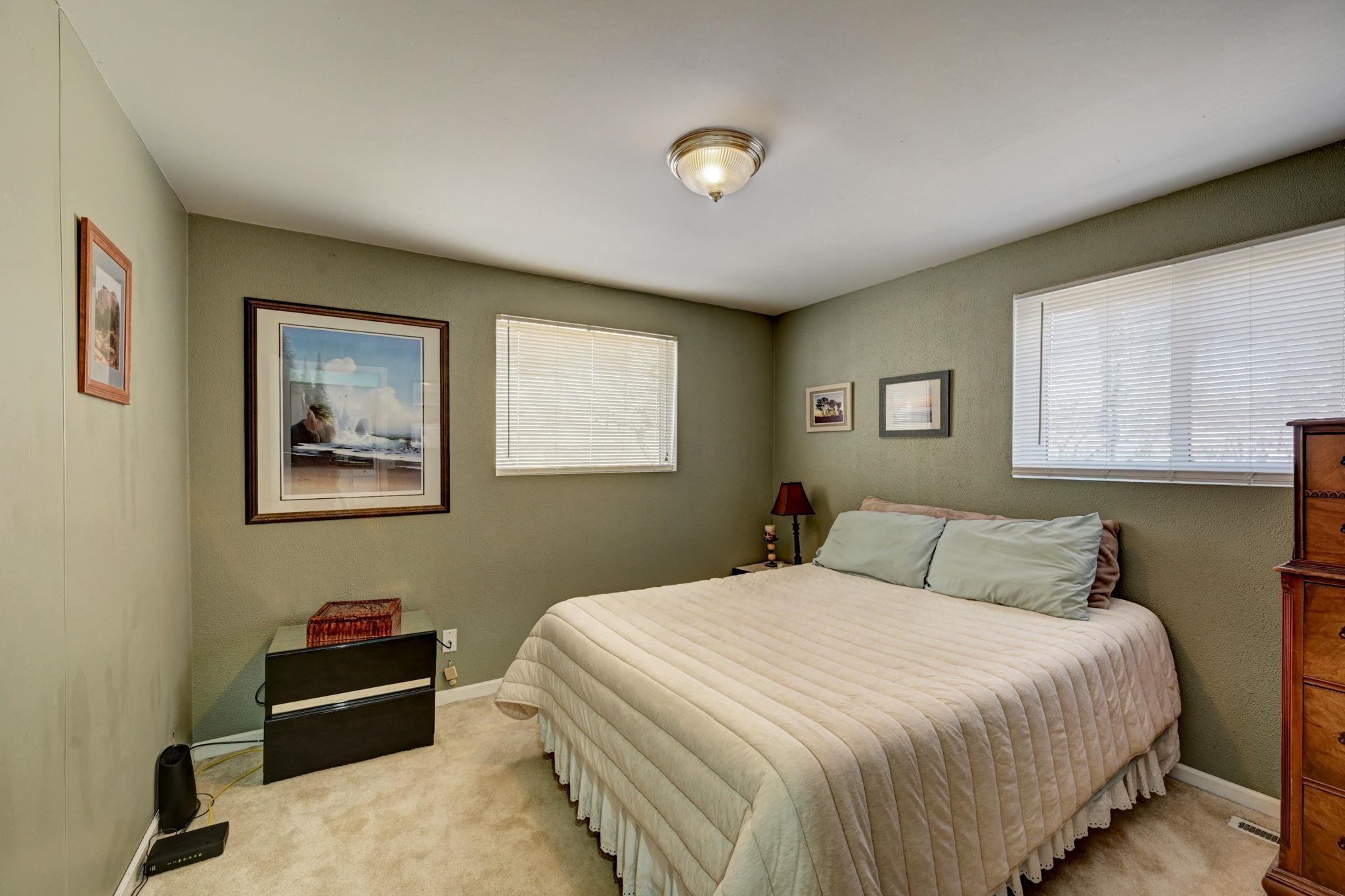 660 33 Road Property Photo 17