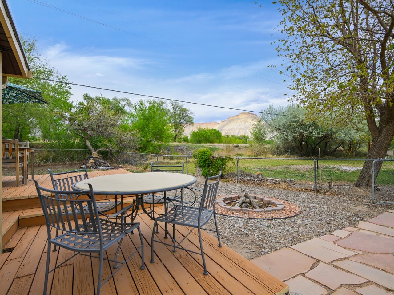 660 33 Road Property Photo 21