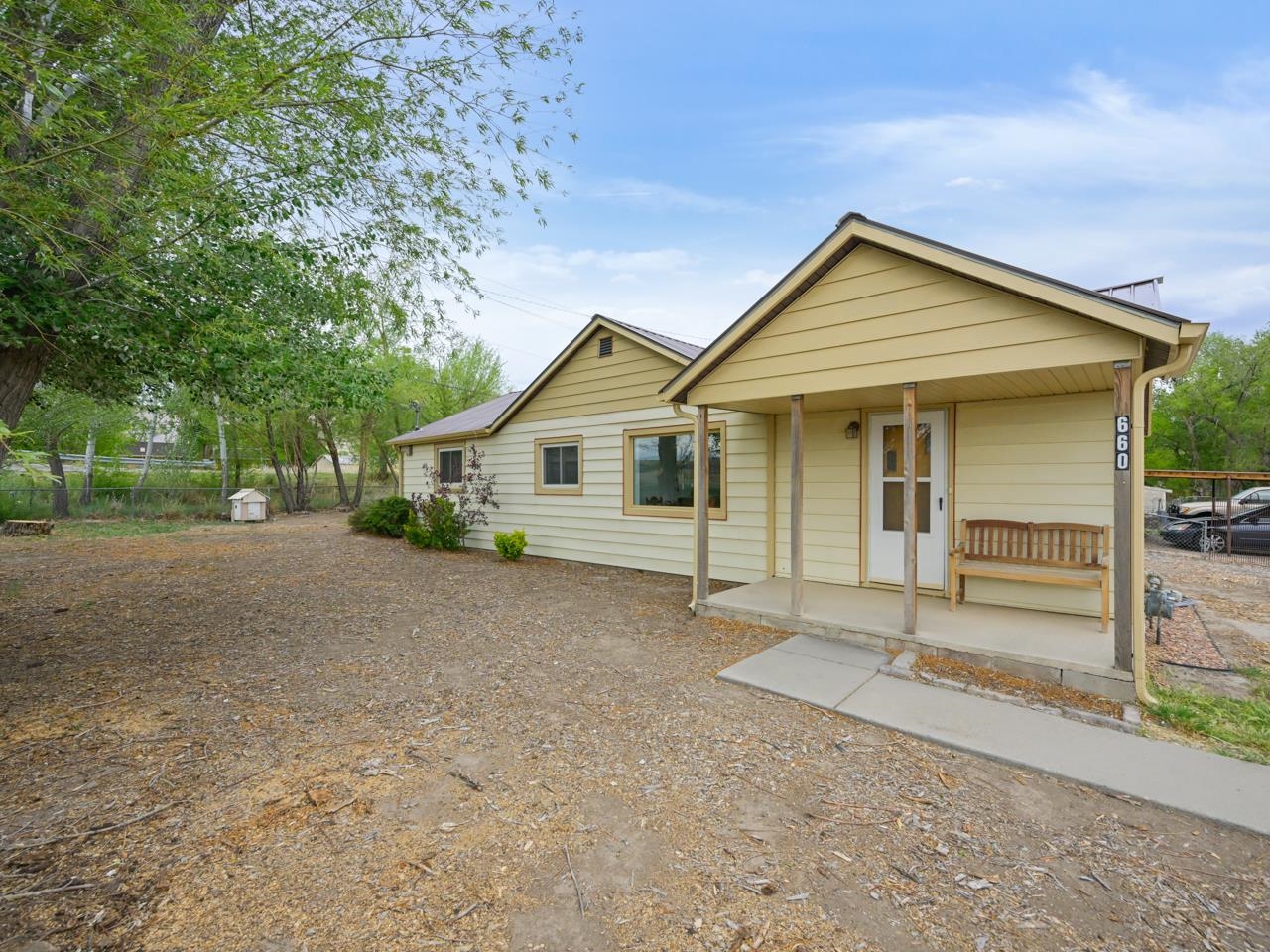 660 33 Road Property Photo 26