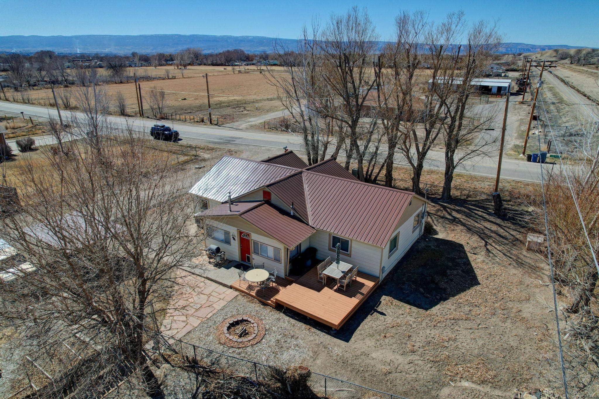 660 33 Road Property Photo 29