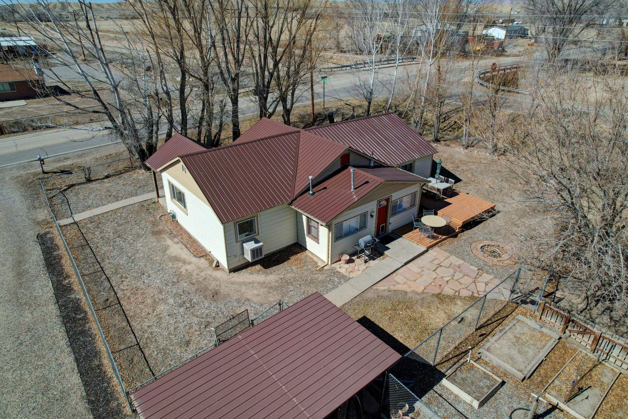 660 33 Road Property Photo 30
