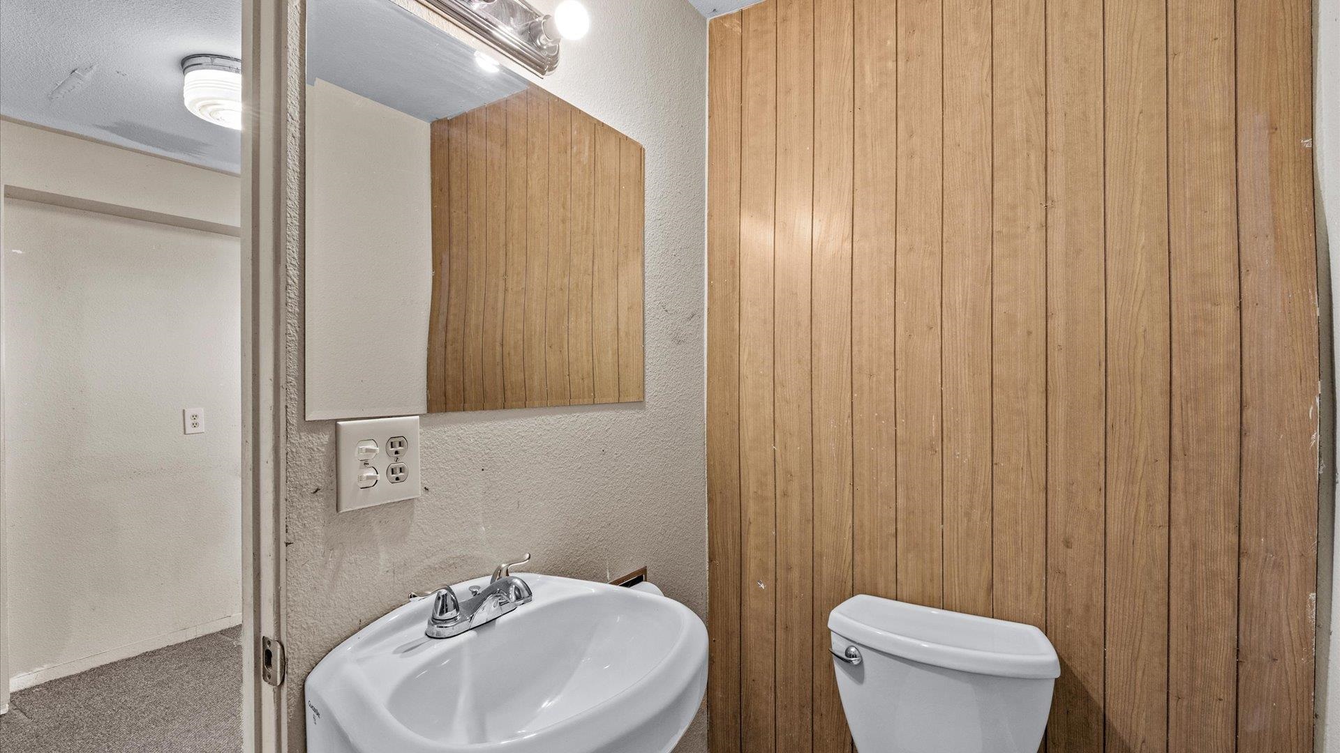 2292 Pawnee Drive Property Photo 19