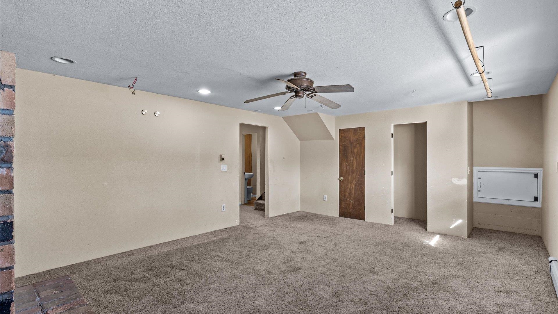 2292 Pawnee Drive Property Photo 20