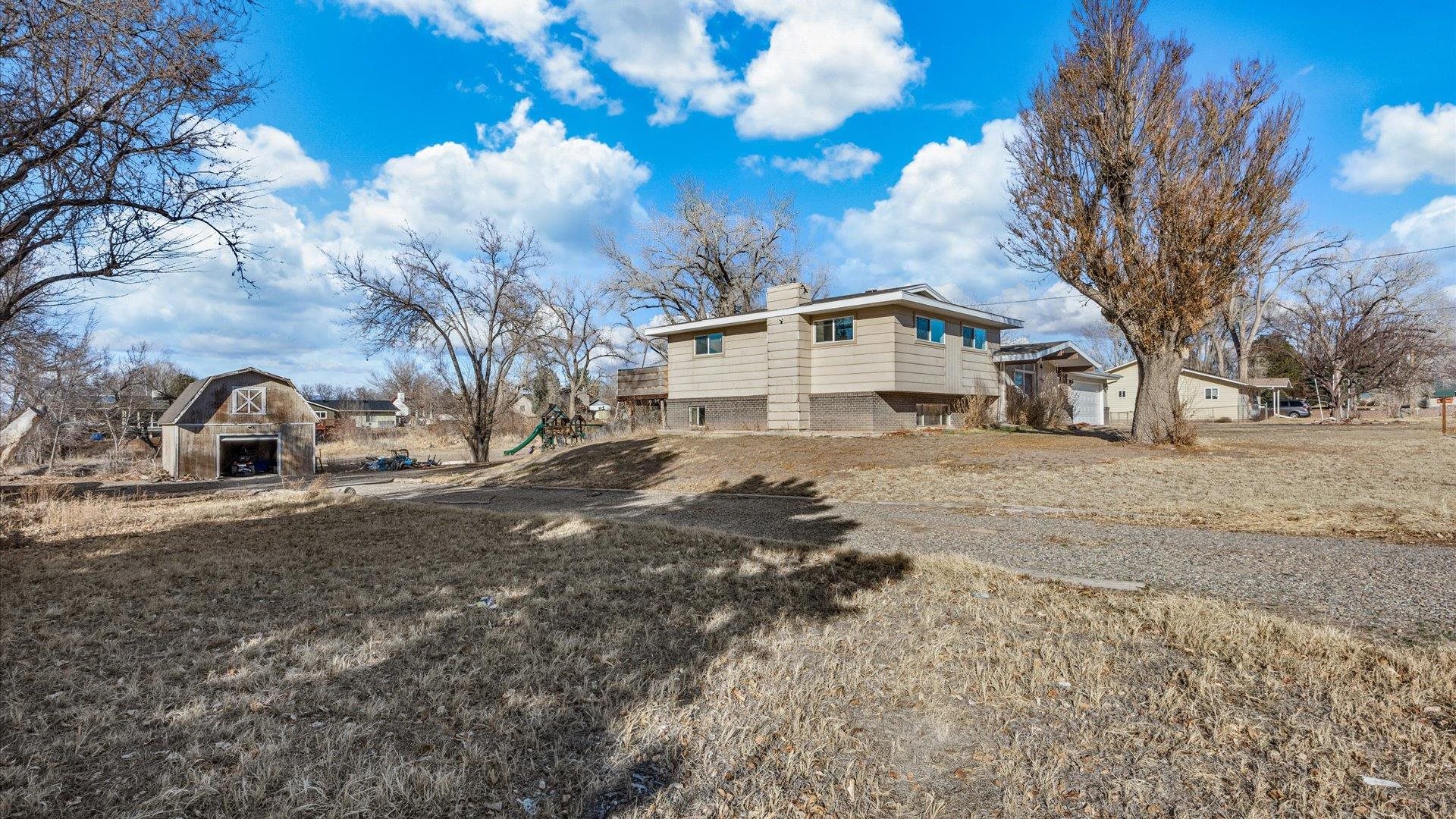 2292 Pawnee Drive Property Photo 27