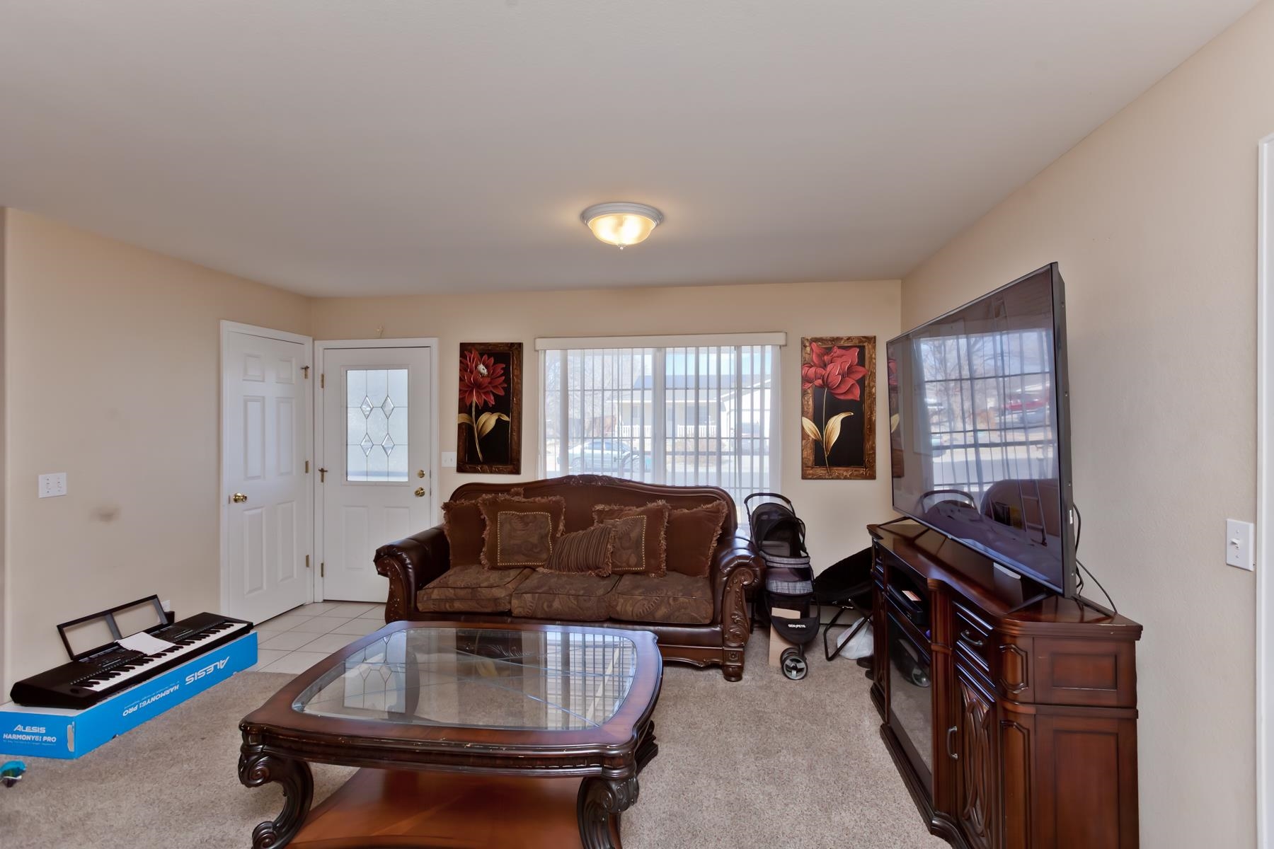 2939 N Palace Circle Property Photo 3
