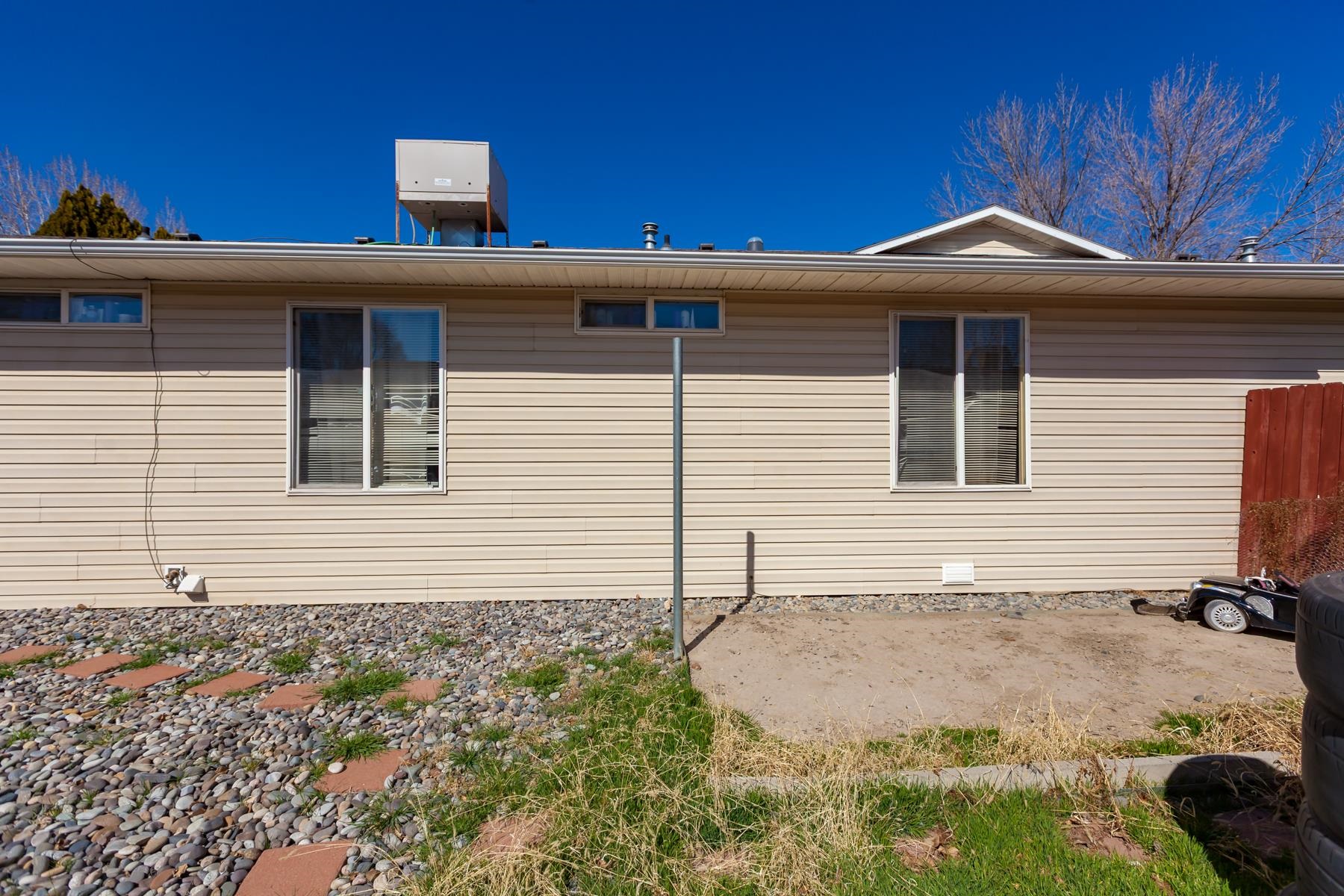 2939 N Palace Circle Property Photo 37