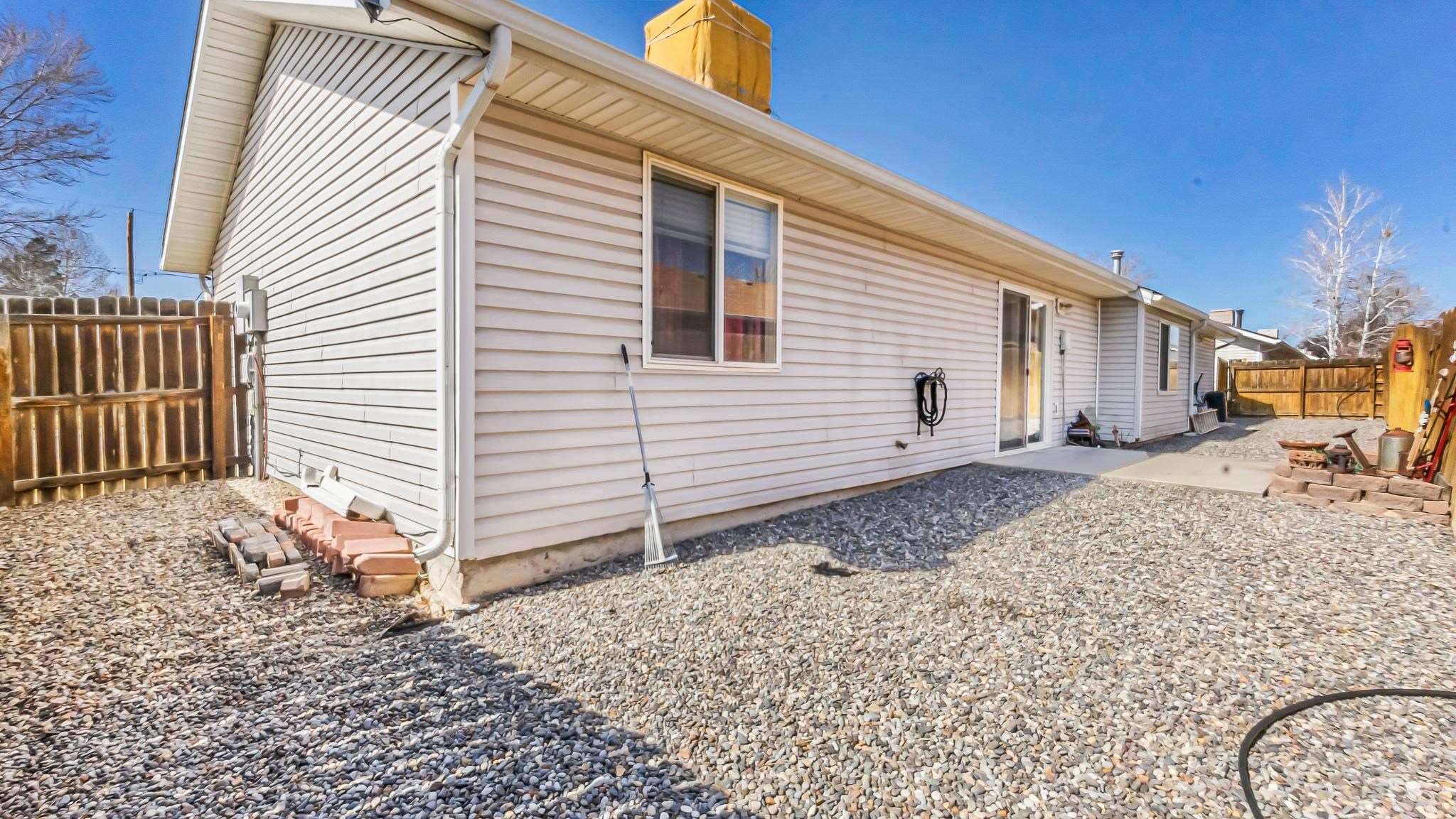 572 W Greenfield Circle Property Photo 18