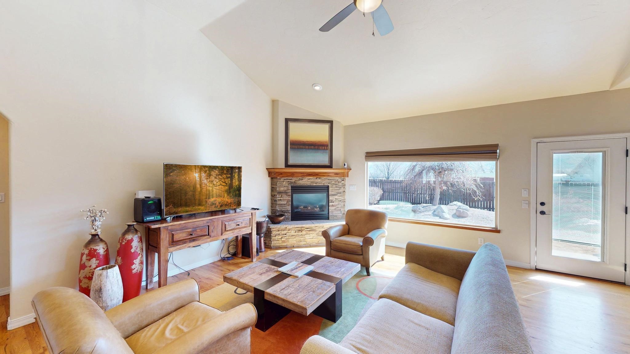 1166 River Rock Court Property Photo 4