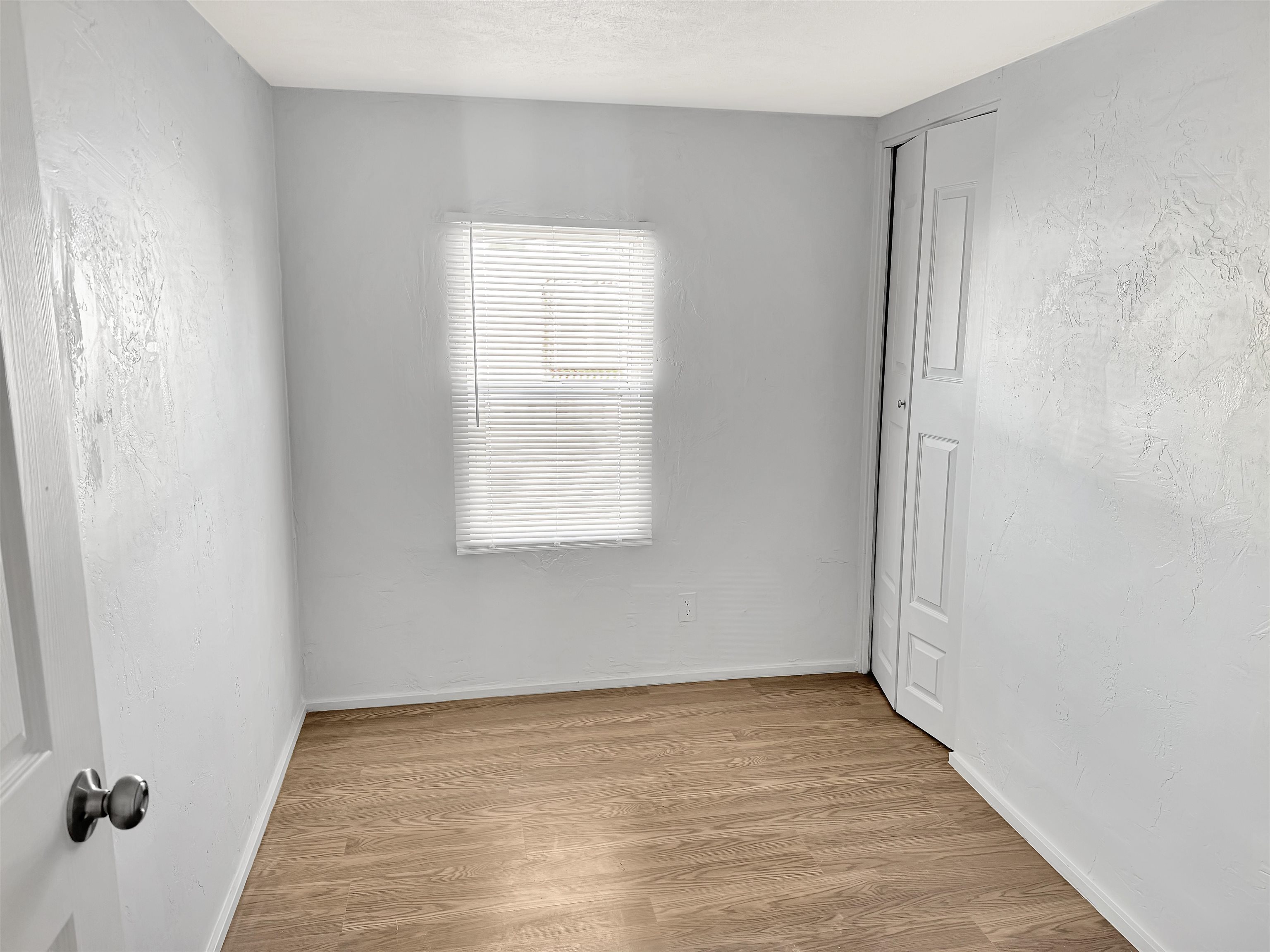 424 32 Road Property Photo 8