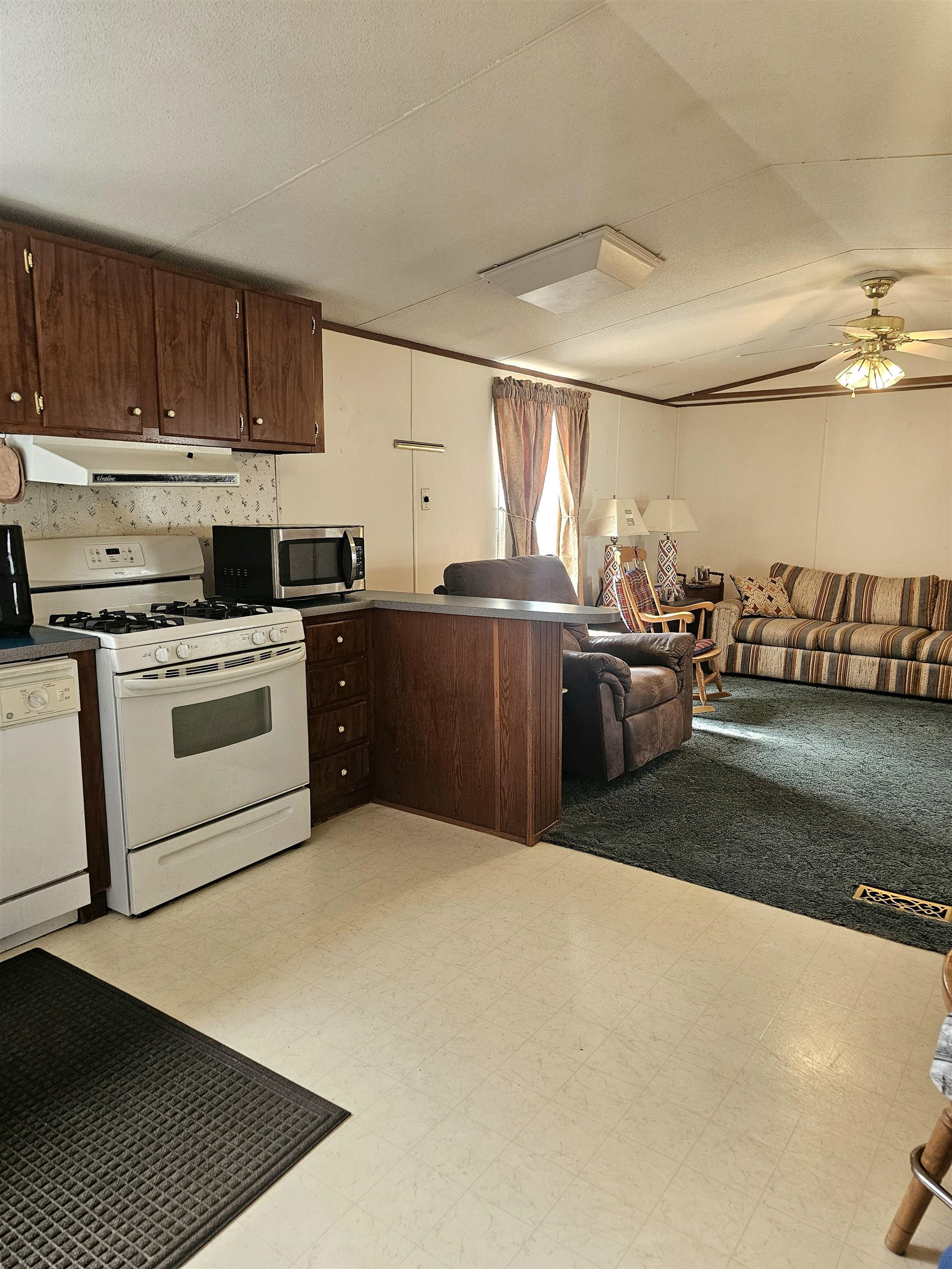 585 25 1/2 Road Property Photo 14