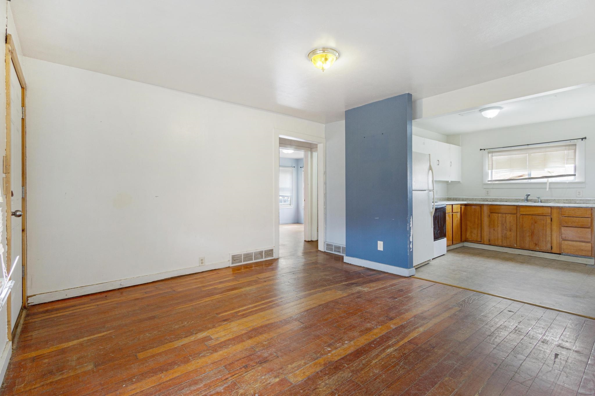 117 Laura Avenue Property Photo 2