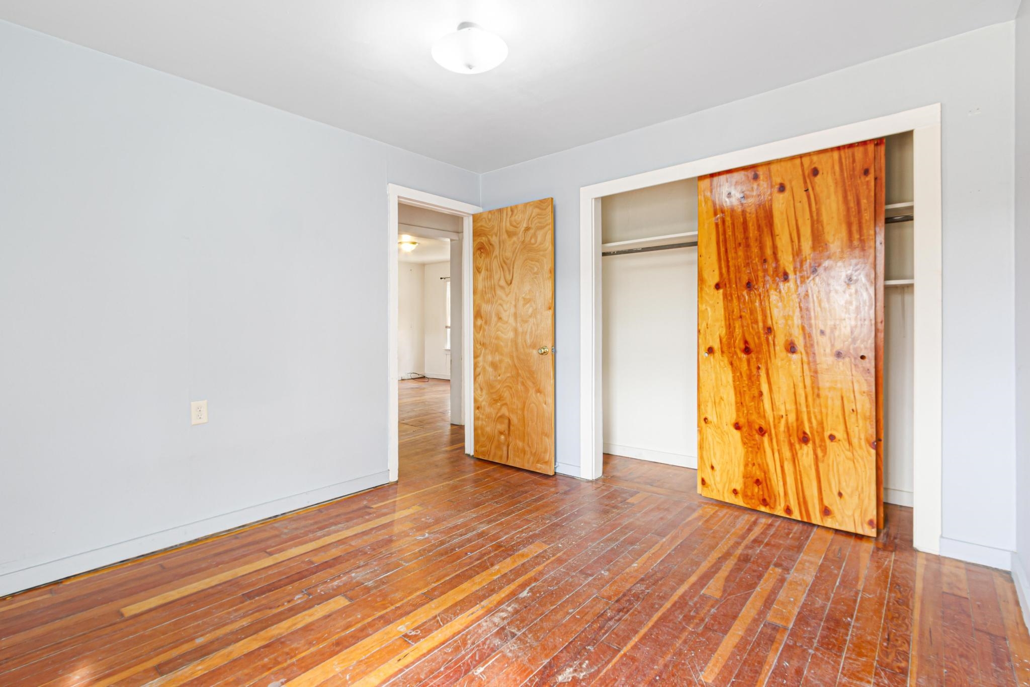 117 Laura Avenue Property Photo 8