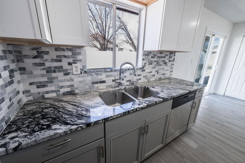 3142 F 1/2 Road Property Photo 6