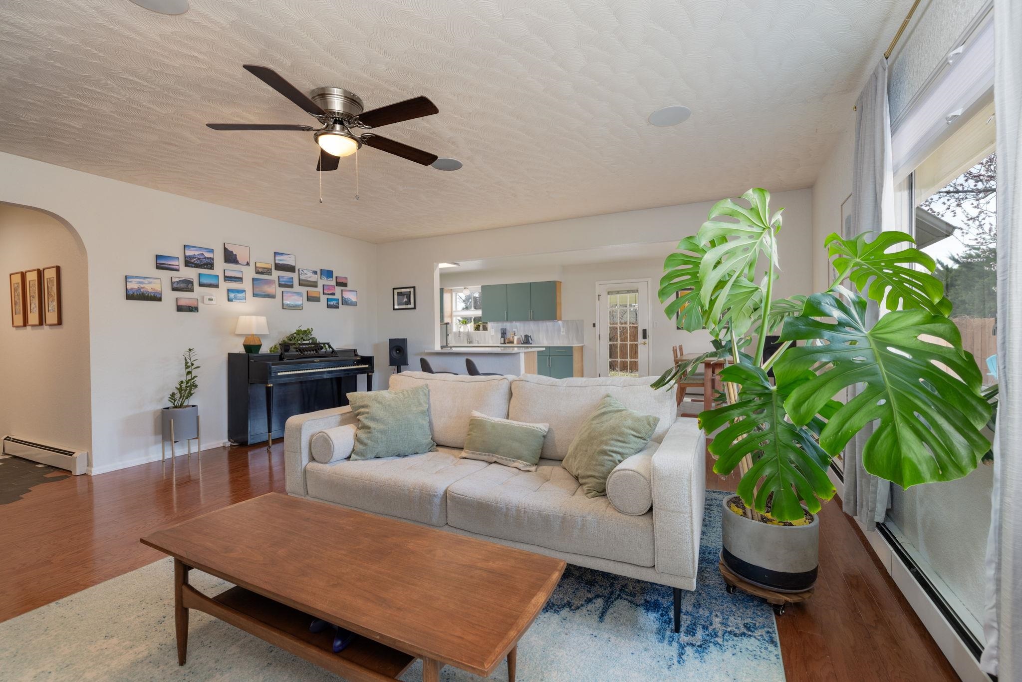 583 Starlight Drive Property Photo 4