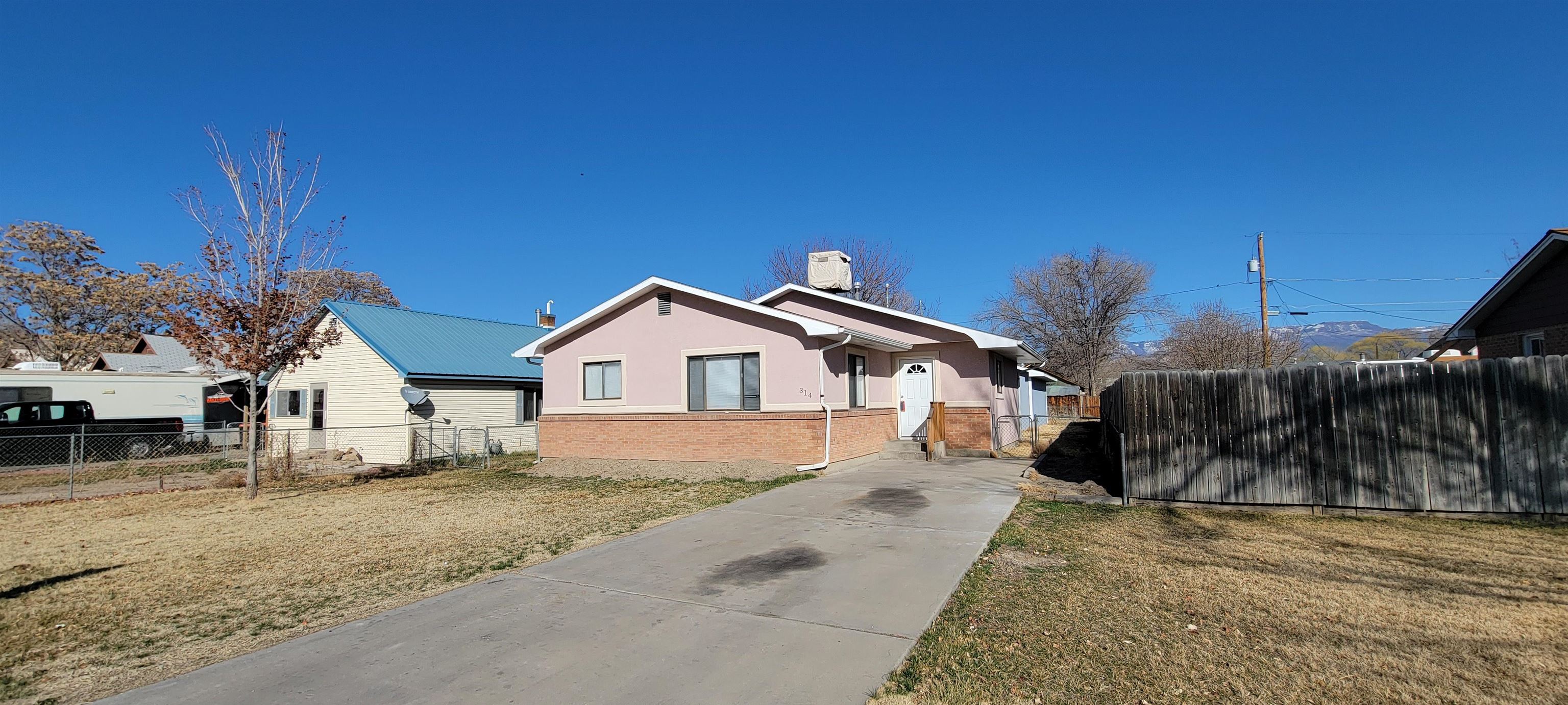 314 3rd Street Property Photo 3