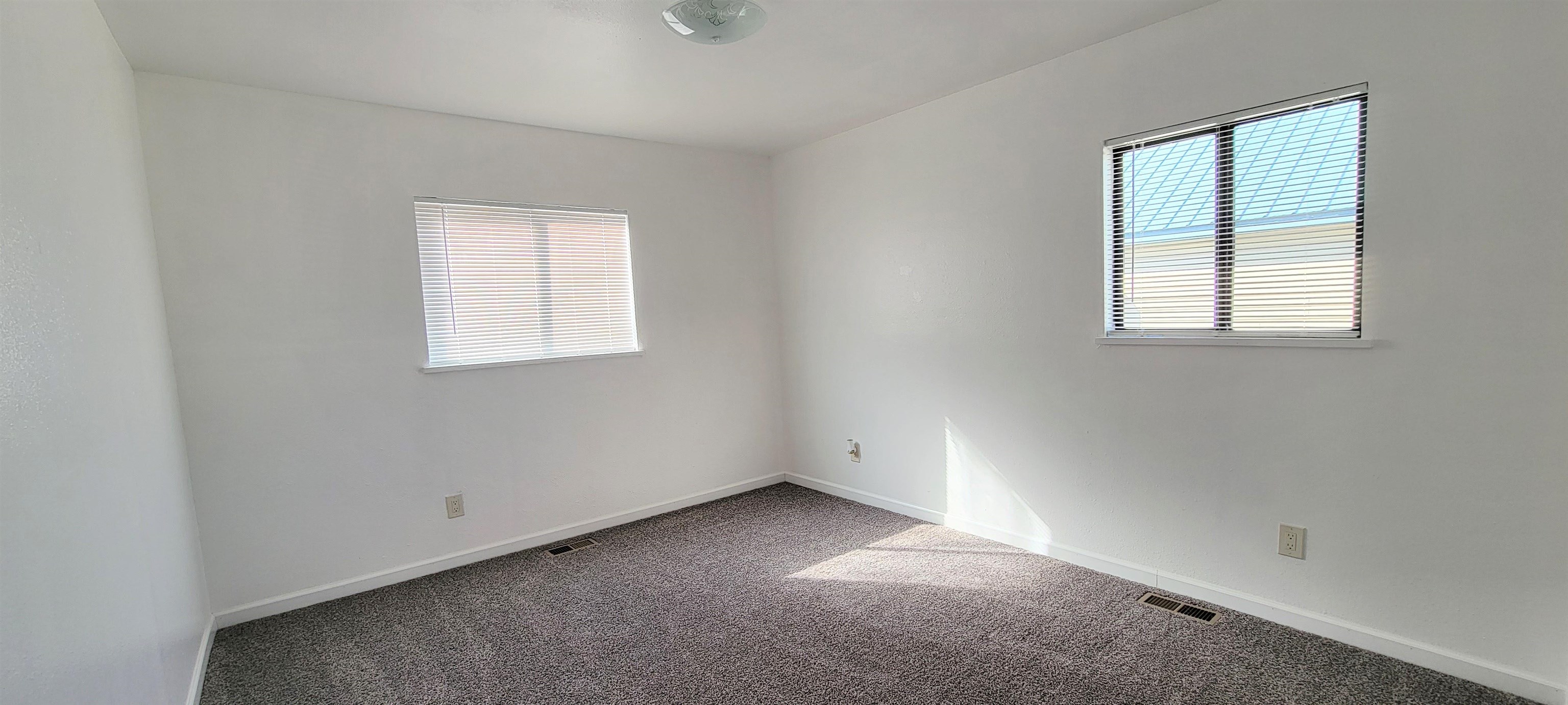 314 3rd Street Property Photo 12