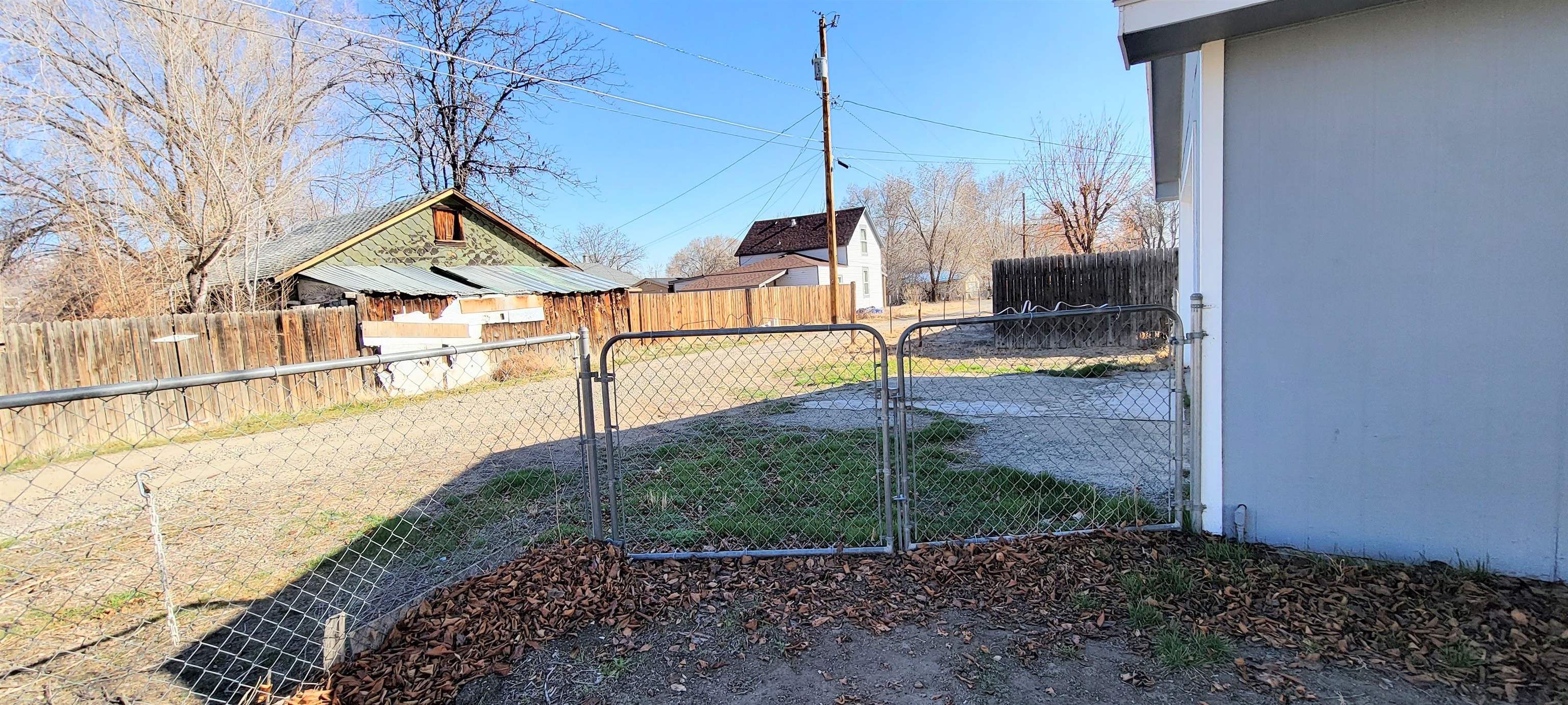 314 3rd Street Property Photo 27