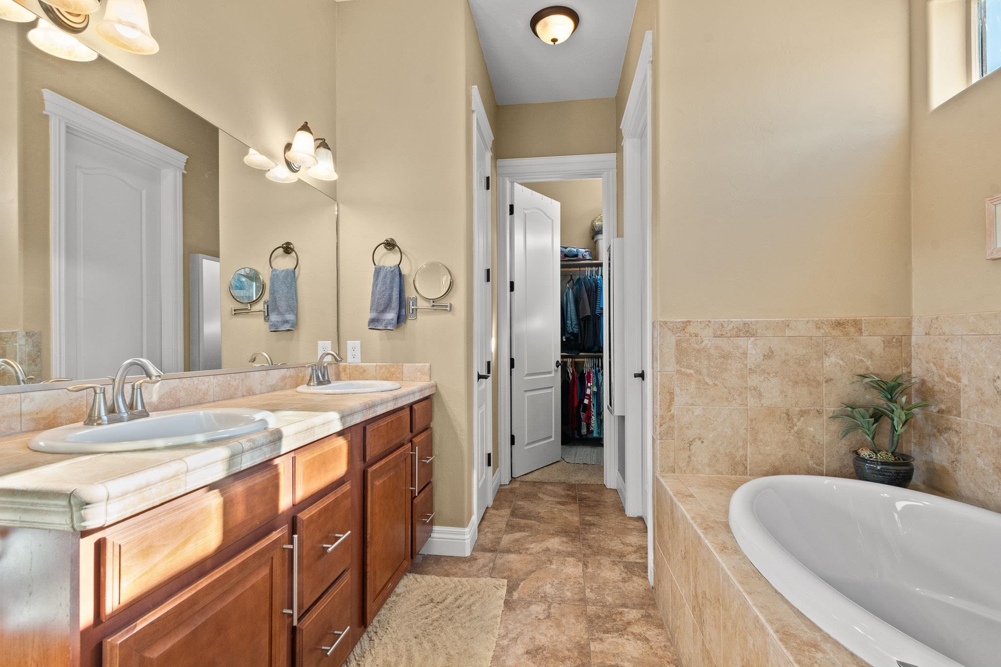 2280 Red Vista Court Property Photo 18