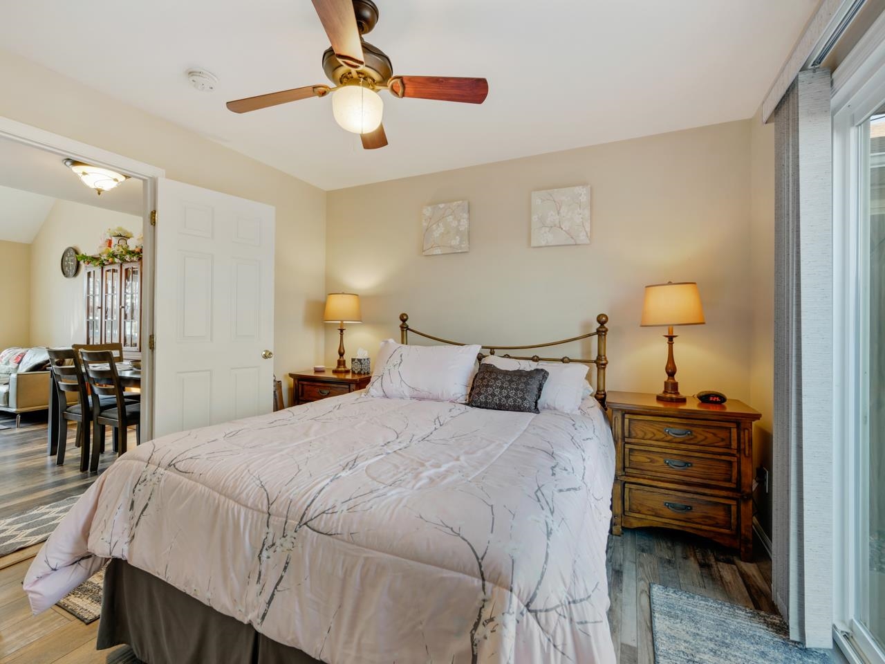 384 Sunnyside Circle Property Photo 12