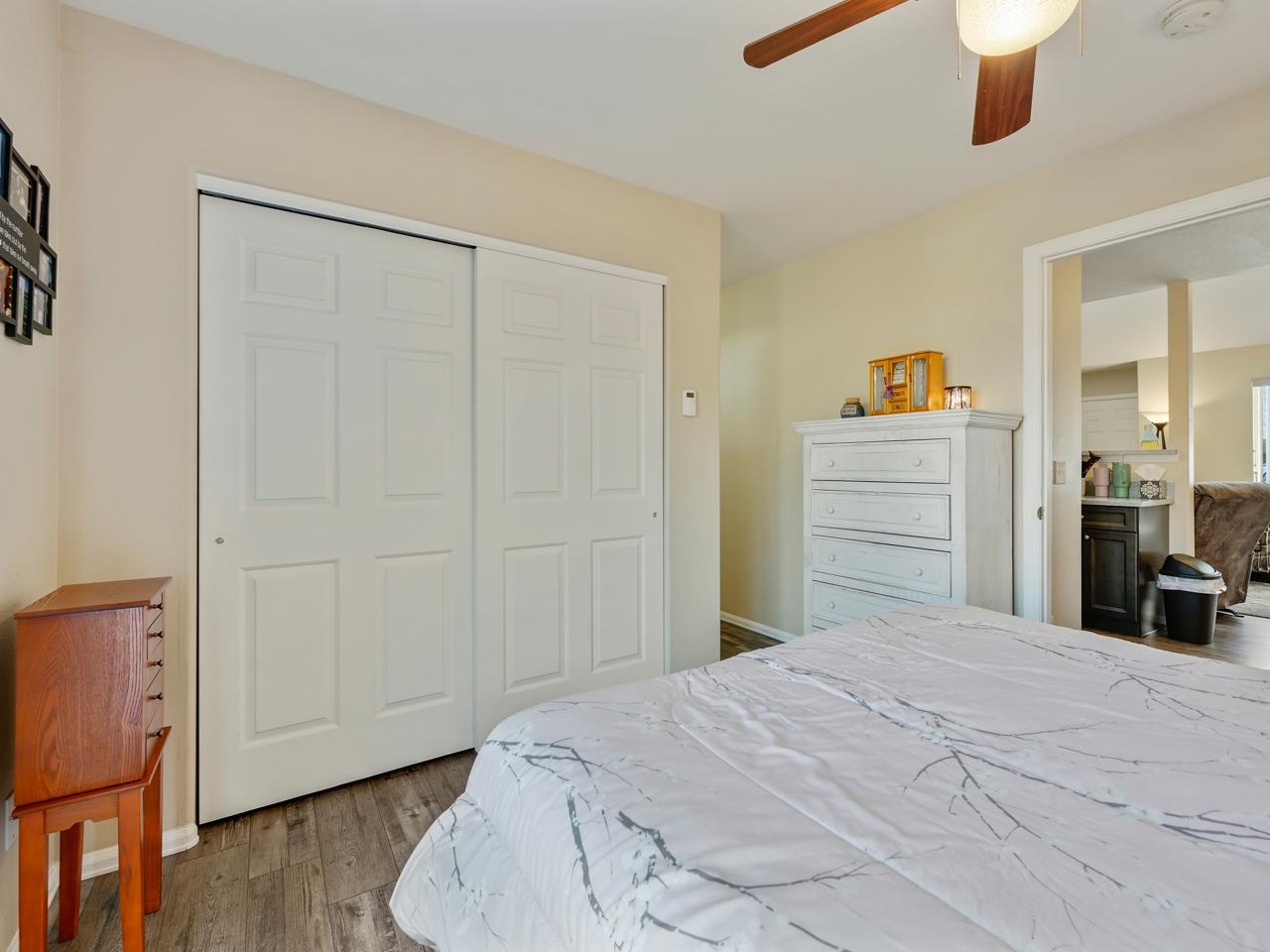 384 Sunnyside Circle Property Photo 13