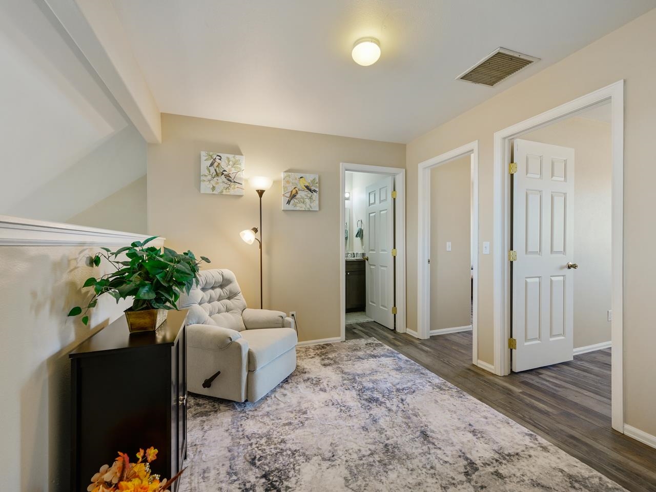 384 Sunnyside Circle Property Photo 15