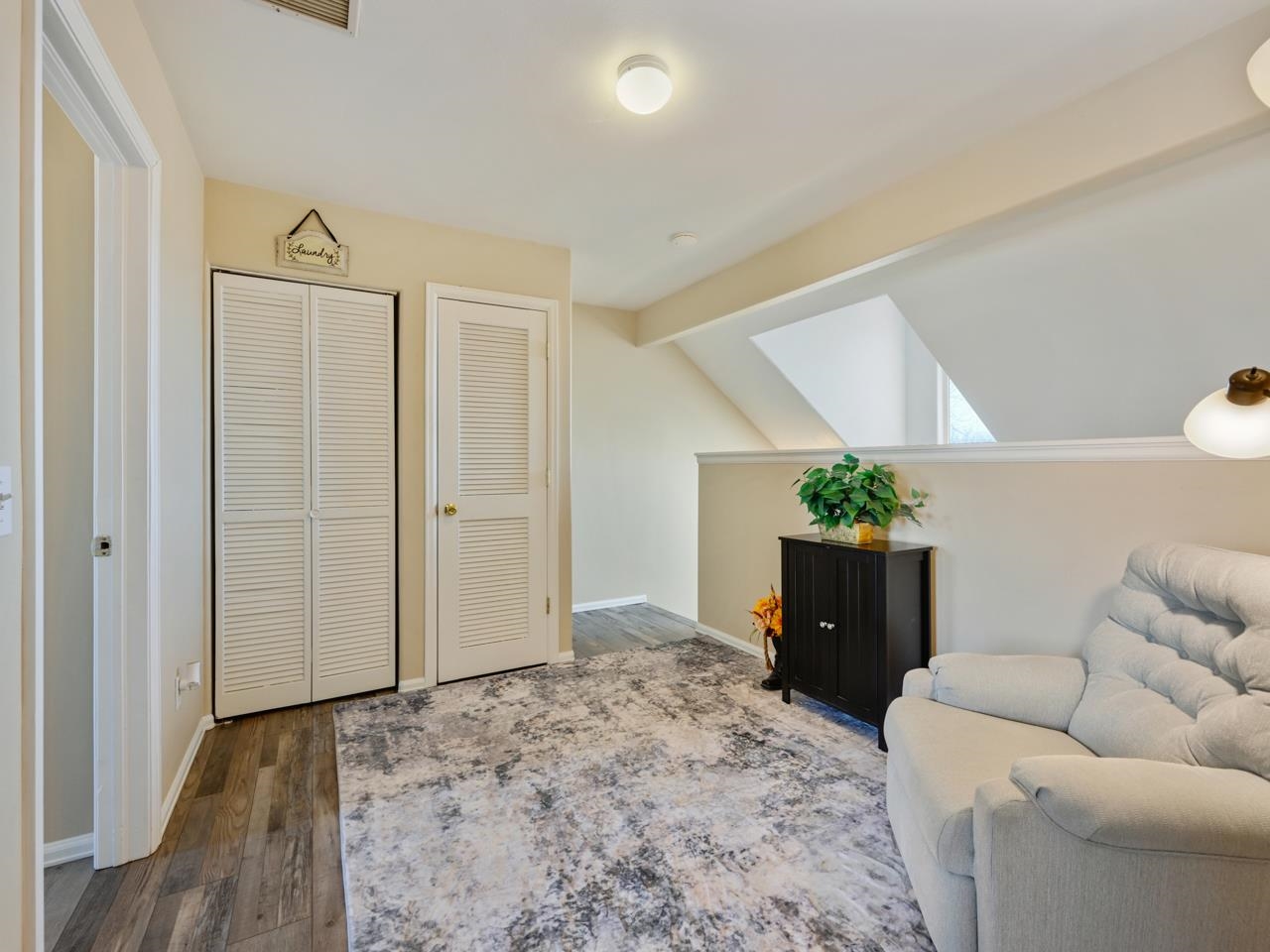 384 Sunnyside Circle Property Photo 16