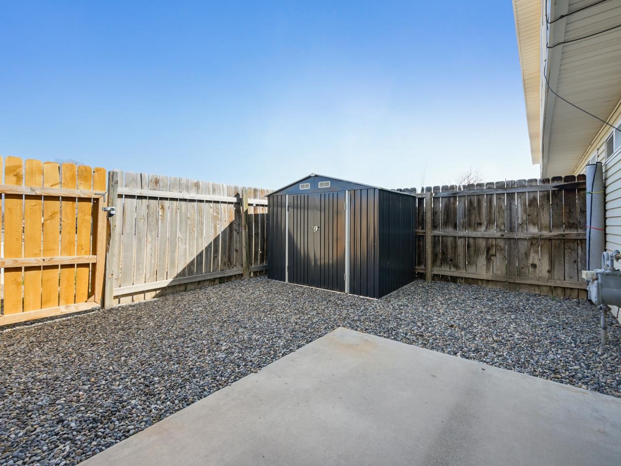 384 Sunnyside Circle Property Photo 22
