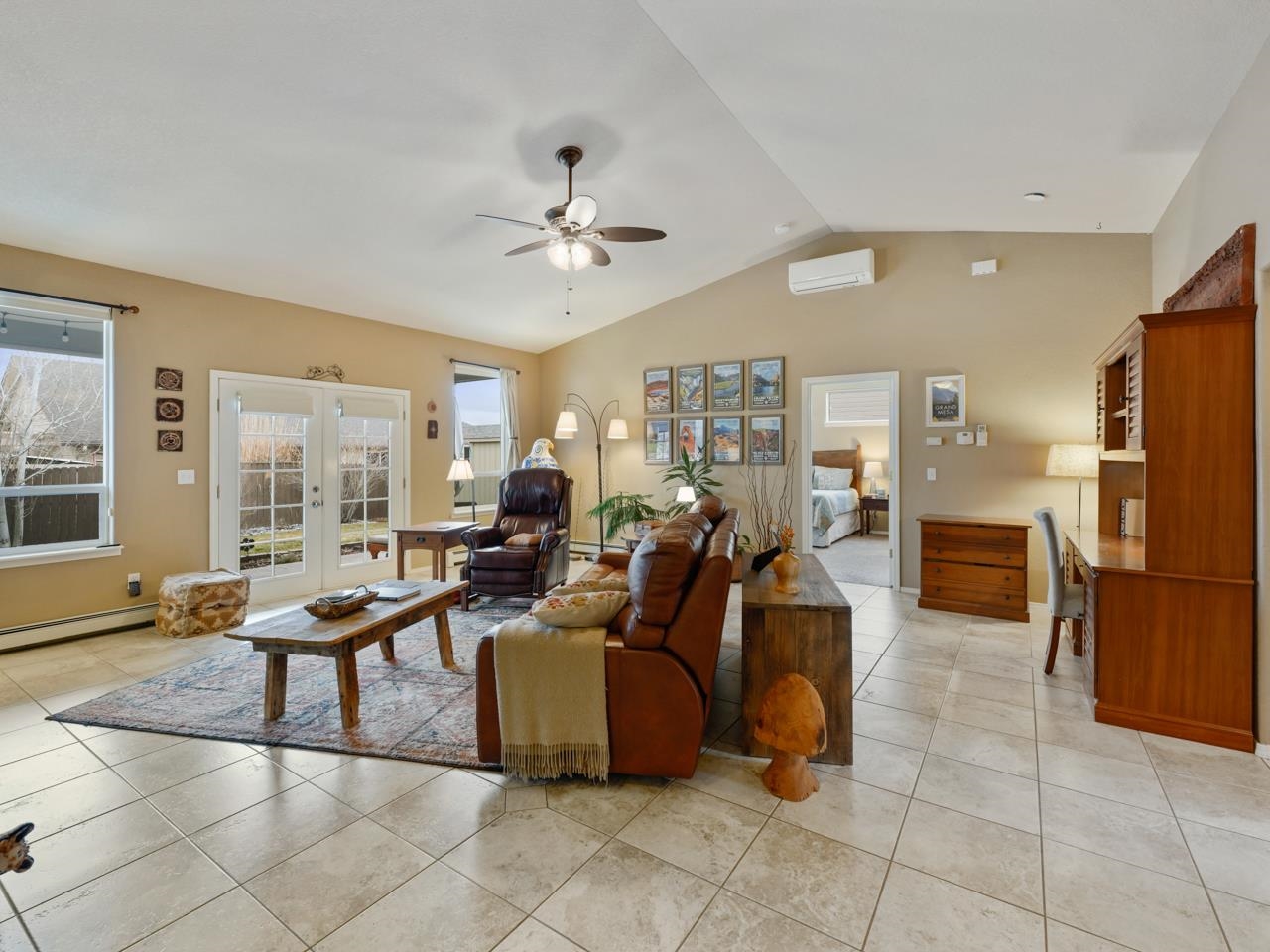 671 Silverplume Drive Property Photo 8
