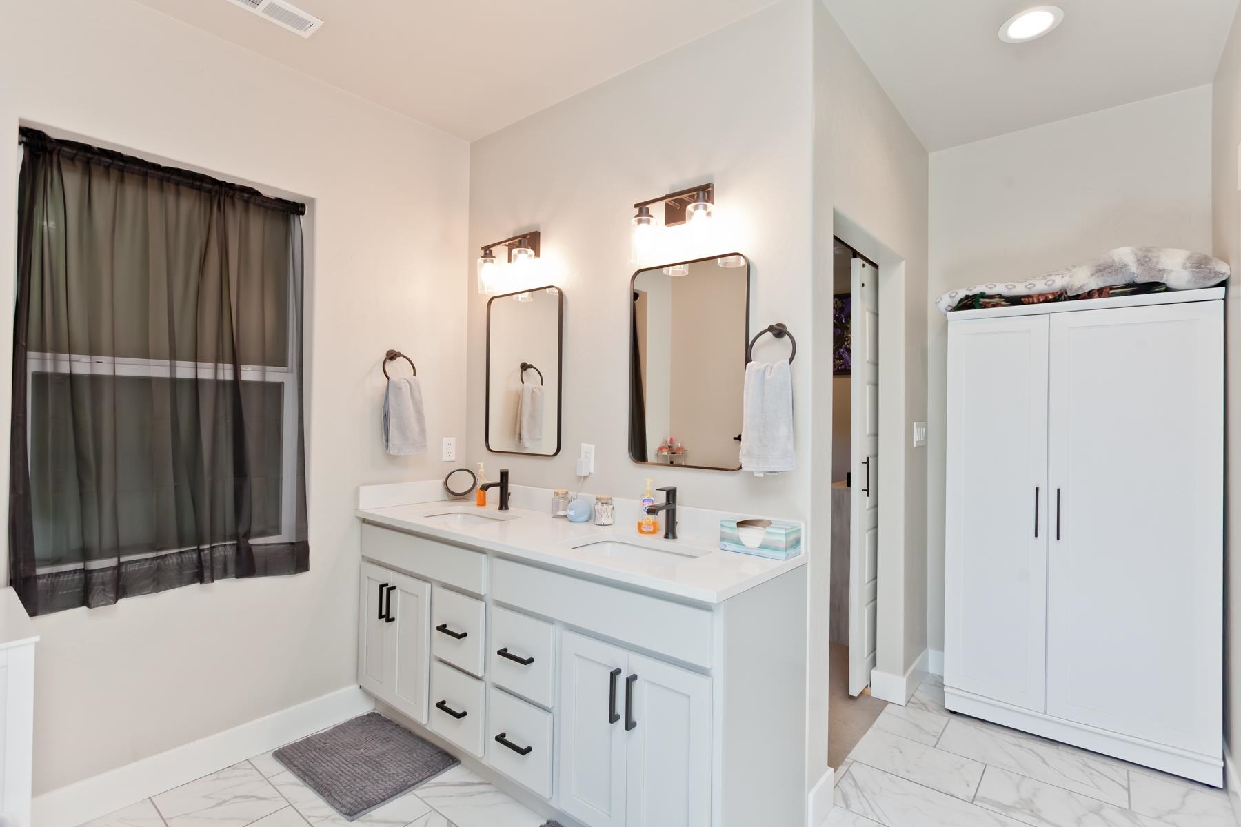 777 Snaffle Bit Street Property Photo 21
