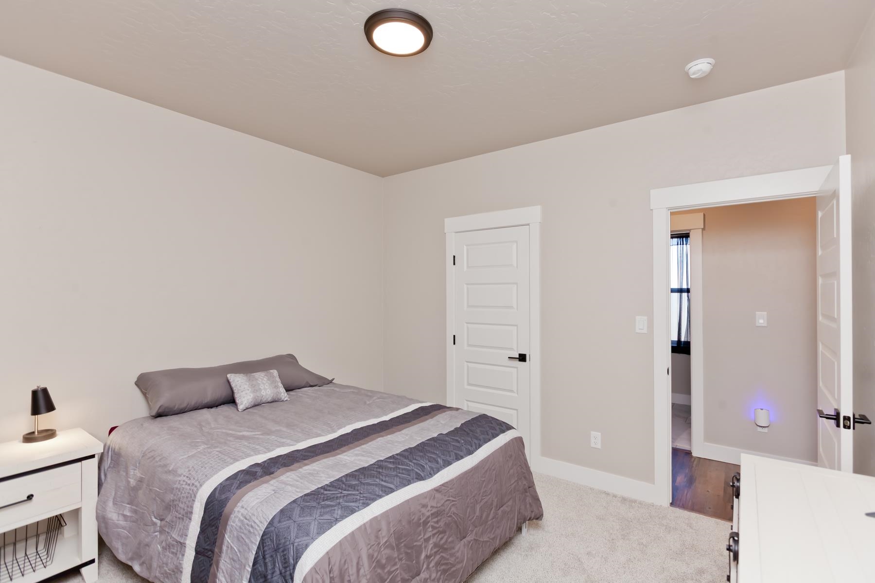 777 Snaffle Bit Street Property Photo 31