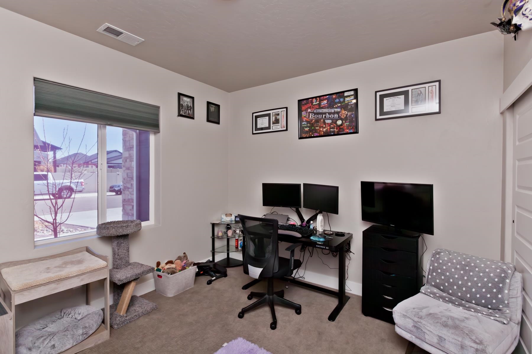 777 Snaffle Bit Street Property Photo 34