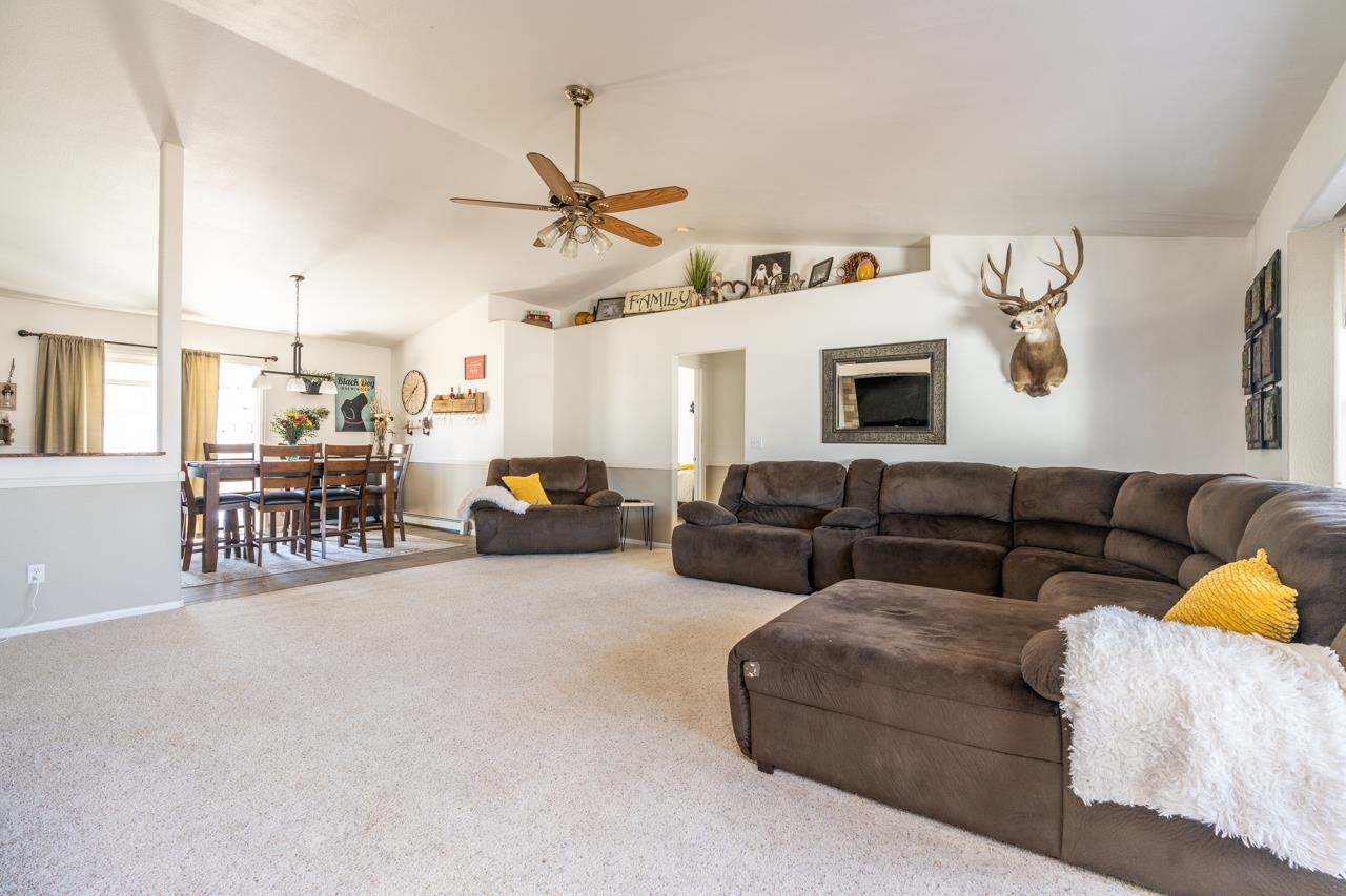 120 Elderberry Drive Property Photo 4