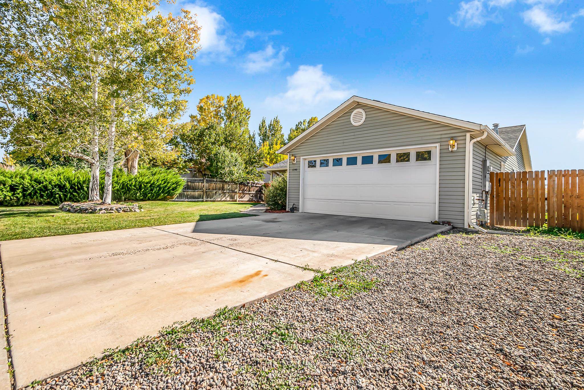 1290 Sagittarius Street Property Photo 3