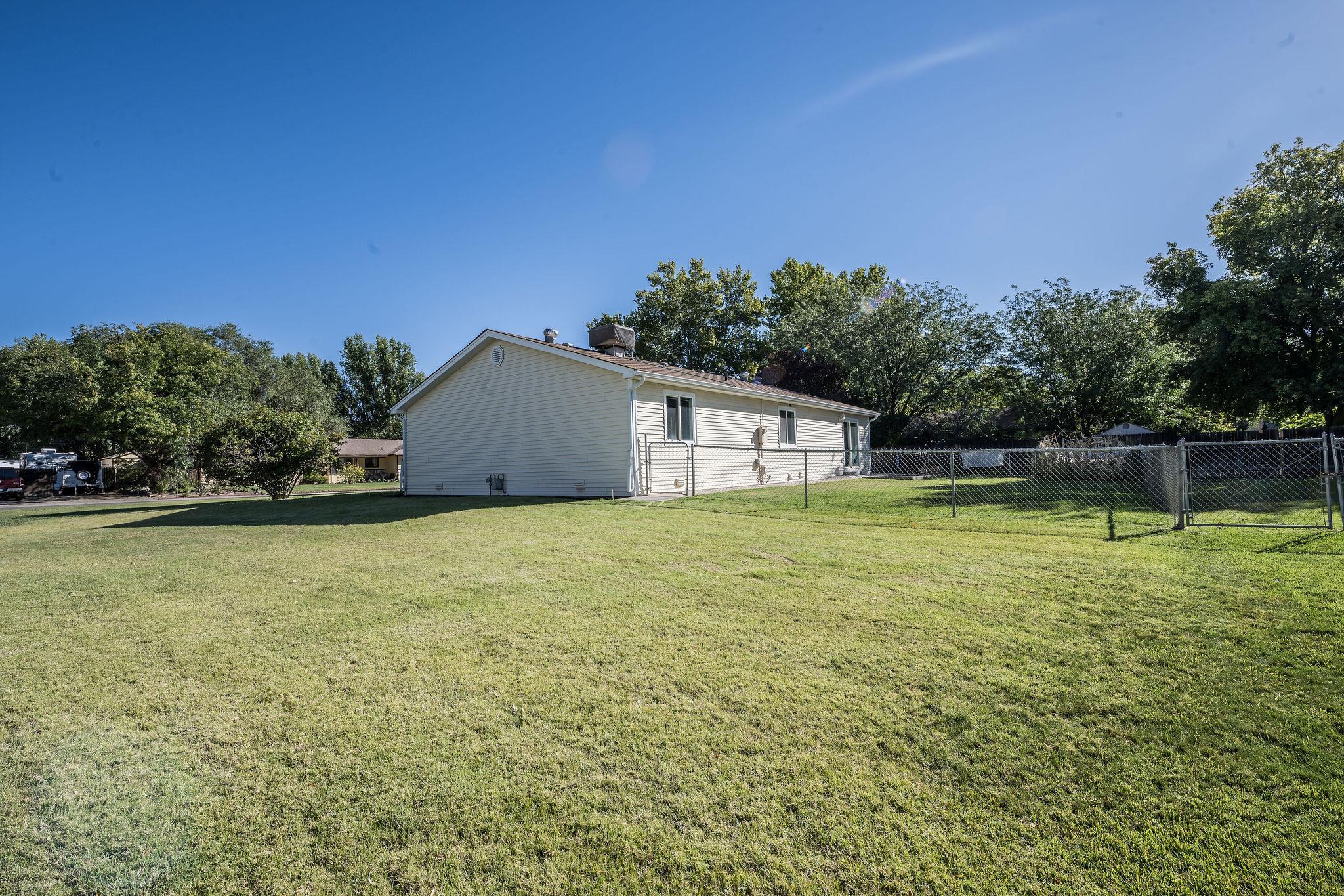 3119 Americana Drive Property Photo 2
