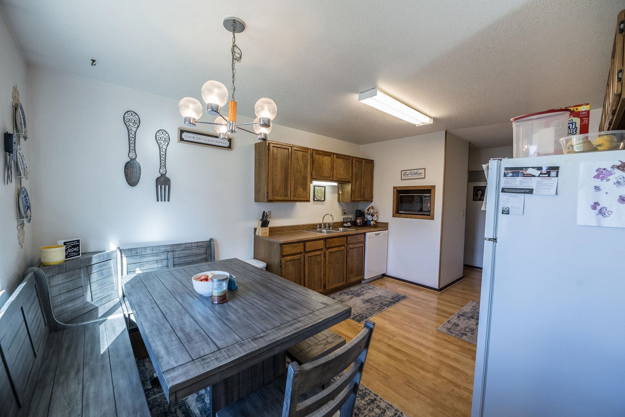 3119 Americana Drive Property Photo 8