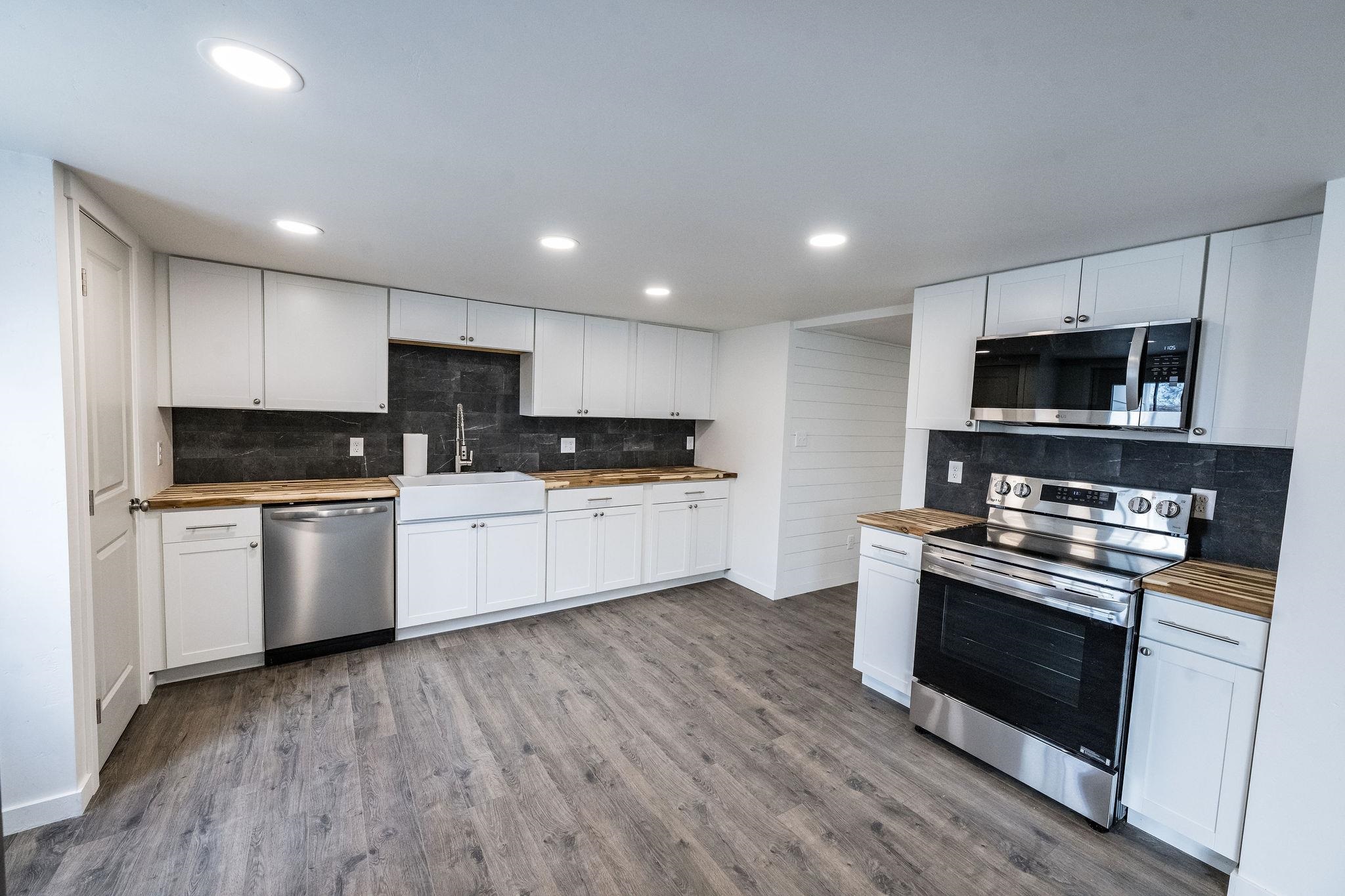 235 27 Road Property Photo 4