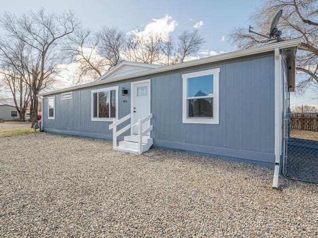 955 E Carolina Avenue Property Photo